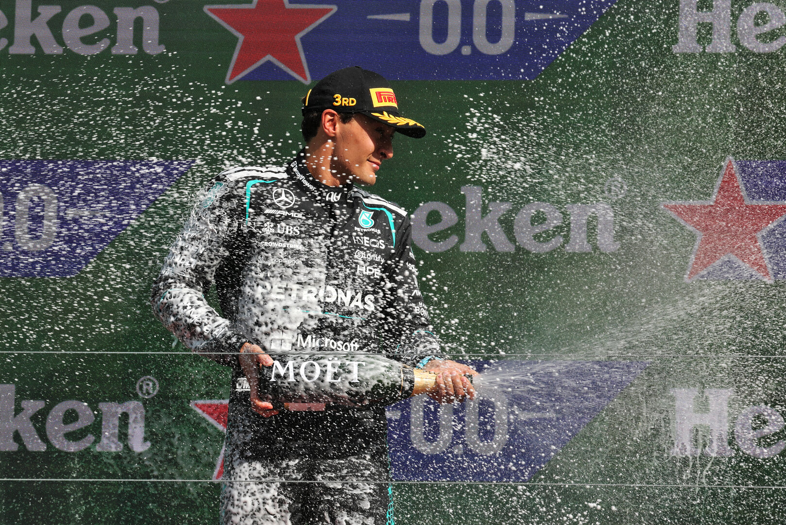 GP OLANDA, George Russell (GBR) Mercedes AMG Formula One Team celebrates his third position on the podium.
23.08.2026. Formula 1 World Championship, Rd 12, Dutch Grand Prix, Zandvoort, Netherlands, Gara Day.
- www.xpbimages.com, EMail: requests@xpbimages.com © Copyright: Moy / XPB Images
