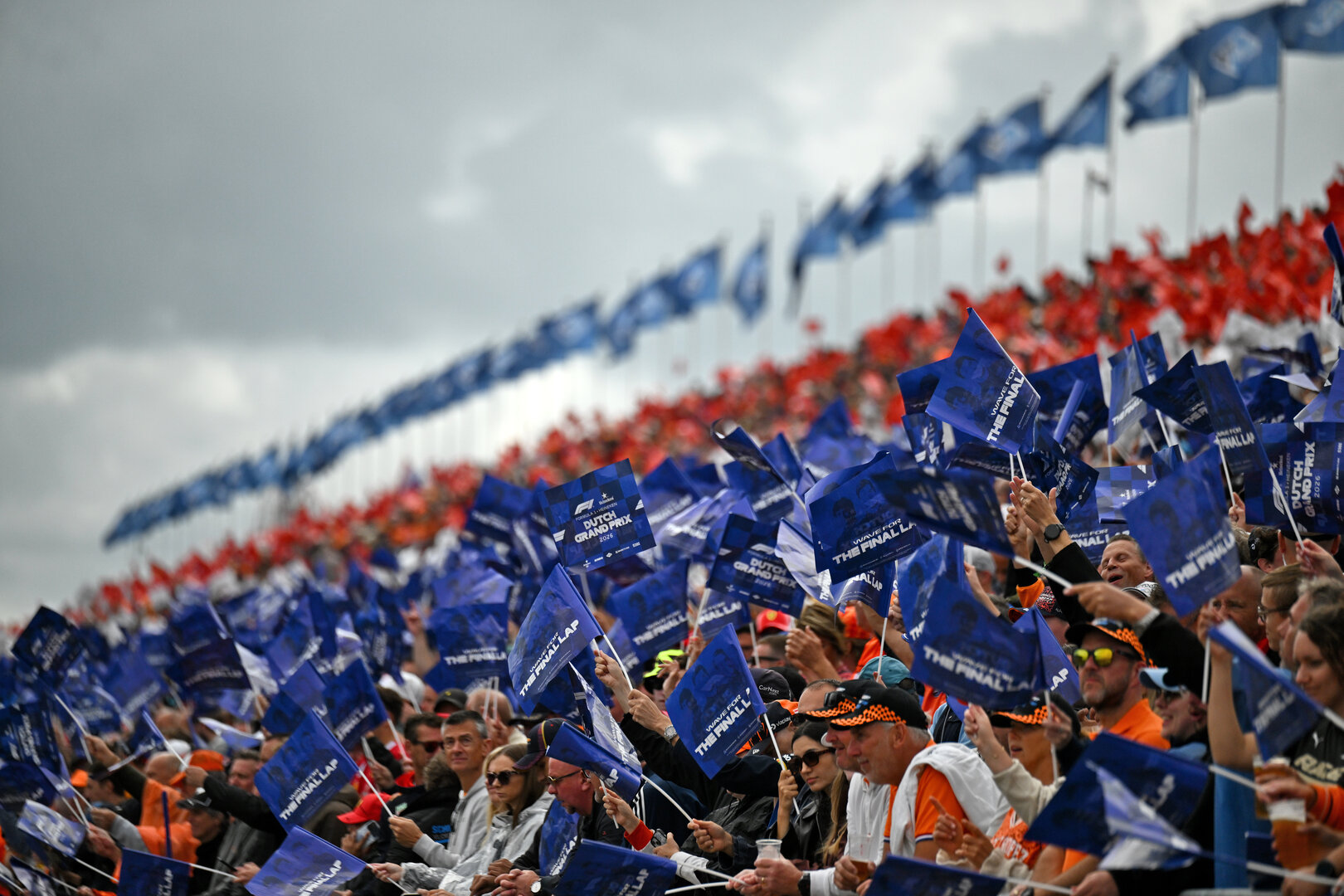 GP OLANDA, Circuit Atmosfera - fans in the grandstand.
23.08.2026. Formula 1 World Championship, Rd 12, Dutch Grand Prix, Zandvoort, Netherlands, Gara Day.
- www.xpbimages.com, EMail: requests@xpbimages.com © Copyright: Price / XPB Images