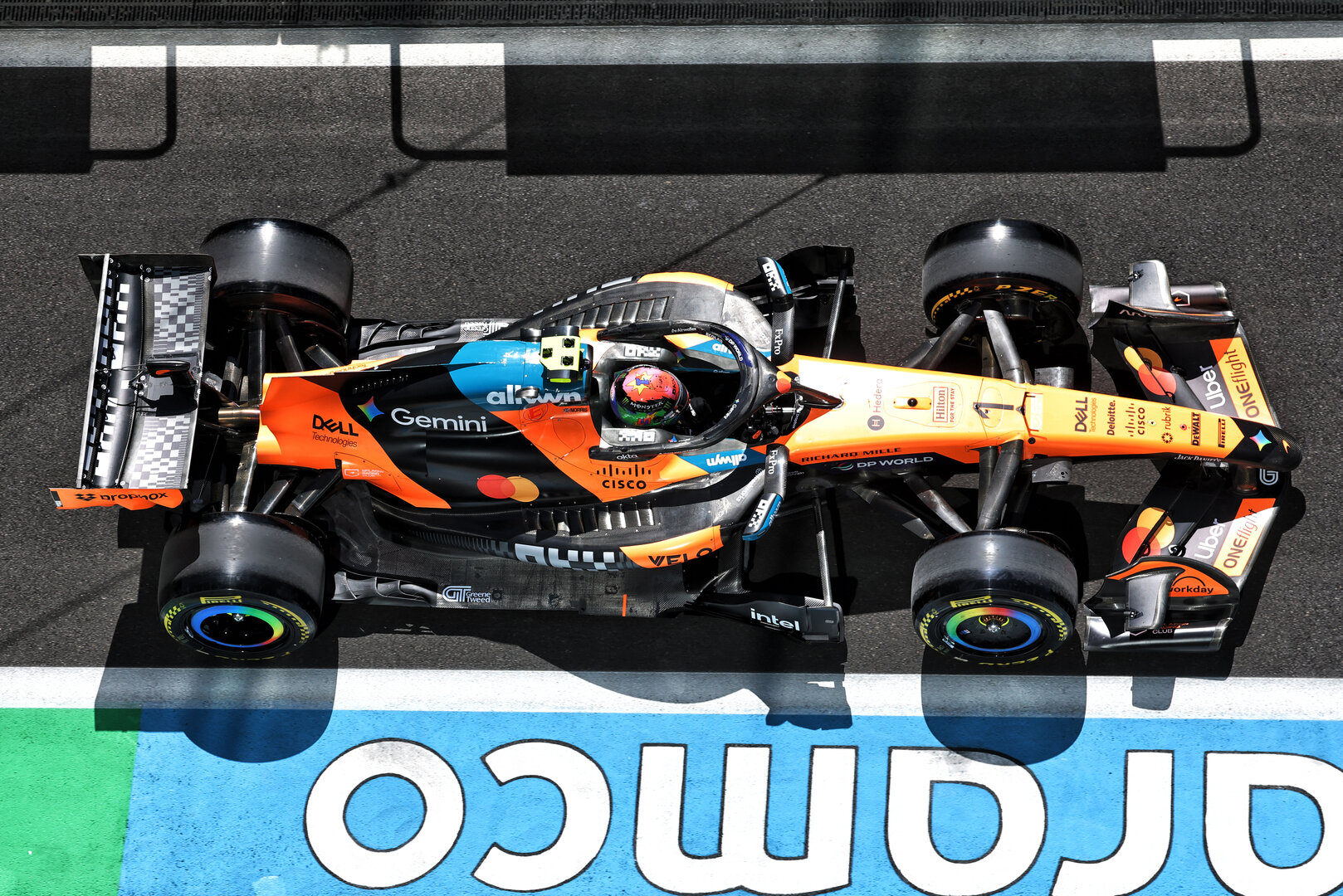 GP SPAGNA, Oscar Piastri (AUS) McLaren F1 Team MCL40.
11.09.2026 Formula 1 World Championship, Rd 14, Spanish Grand Prix, Madrid, Spain, Practice Day.
- www.xpbimages.com, EMail: requests@xpbimages.com © Copyright: Coates / XPB Images