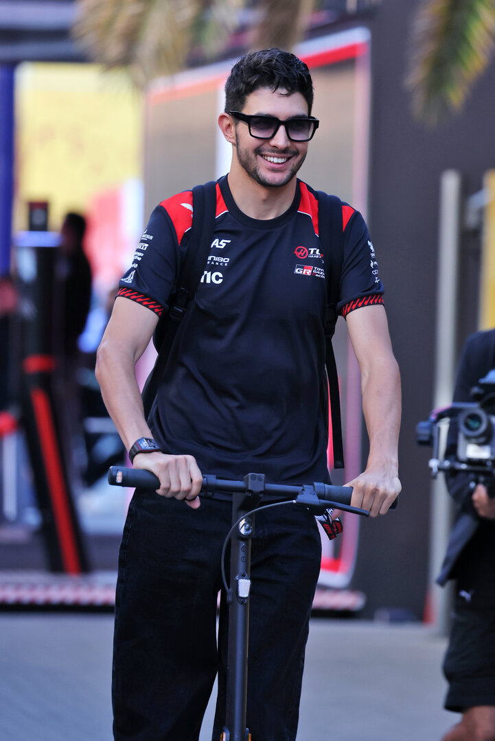 GP SPAGNA, Esteban Ocon (FRA) Haas F1 Team.
12.09.2026. Formula 1 World Championship, Rd 14, Spanish Grand Prix, Madrid, Spain, Qualifiche Day.
- www.xpbimages.com, EMail: requests@xpbimages.com © Copyright: Moy / XPB Images
