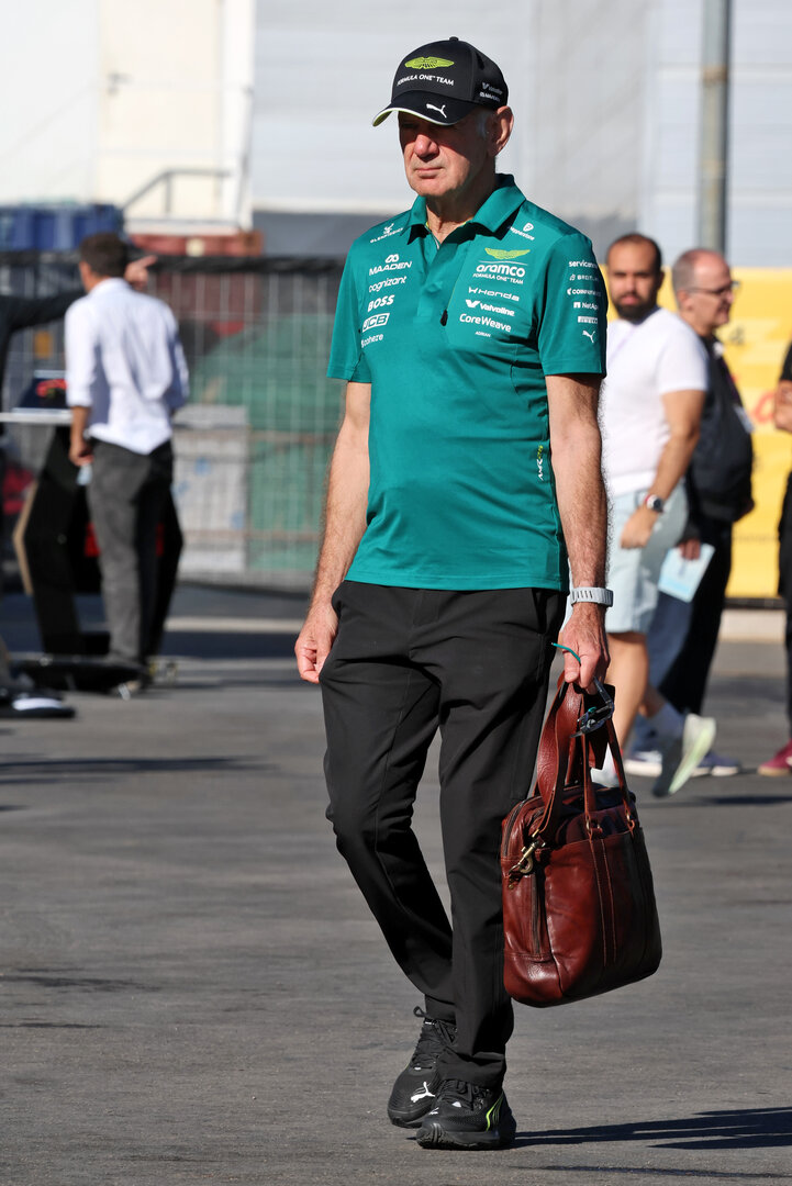 GP SPAGNA, Adrian Newey (GBR) Aston Martin F1 Team, Team Principal.
12.09.2026. Formula 1 World Championship, Rd 14, Spanish Grand Prix, Madrid, Spain, Qualifiche Day.
- www.xpbimages.com, EMail: requests@xpbimages.com © Copyright: Batchelor / XPB Images