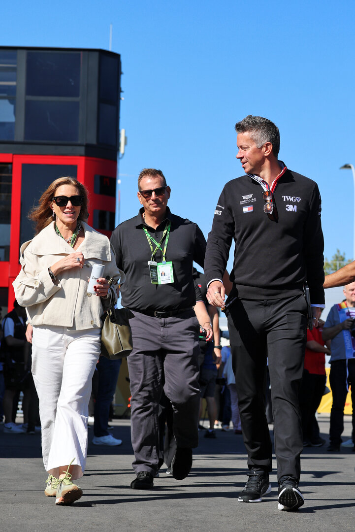 GP SPAGNA, Marcin Budkowski (POL) Cadillac Formula 1 Team, Team Principal (Right).
12.09.2026. Formula 1 World Championship, Rd 14, Spanish Grand Prix, Madrid, Spain, Qualifiche Day.
- www.xpbimages.com, EMail: requests@xpbimages.com © Copyright: Moy / XPB Images