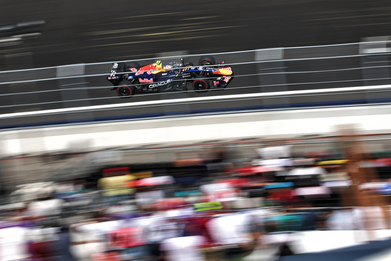 GP SPAGNA, Liam Lawson (NZL) Red Bull Racing RB22.
12.09.2026. Formula 1 World Championship, Rd 14, Spanish Grand Prix, Madrid, Spain, Qualifiche Day.
- www.xpbimages.com, EMail: requests@xpbimages.com © Copyright: Bearne / XPB Images