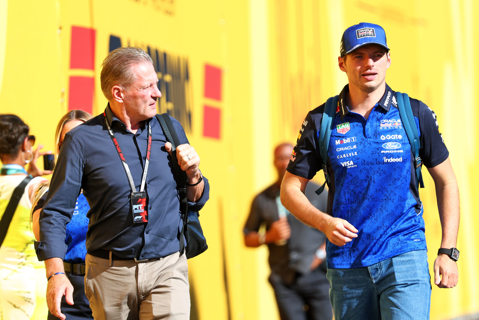 GP SPAGNA, (L to R): Jos Verstappen (NLD) with his son Max Verstappen (NLD) Red Bull Racing.
13.09.2026. Formula 1 World Championship, Rd 14, Spanish Grand Prix, Madrid, Spain, Gara Day.
- www.xpbimages.com, EMail: requests@xpbimages.com © Copyright: Bearne / XPB Images
