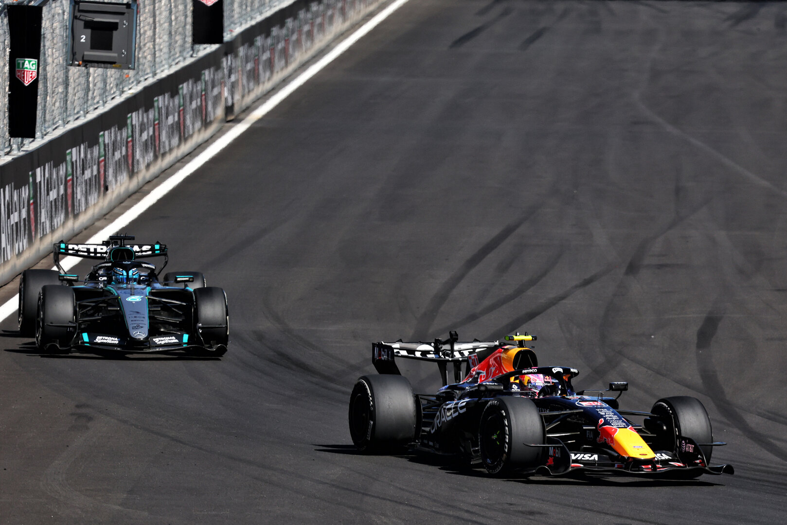 GP SPAGNA, Liam Lawson (NZL) Red Bull Racing RB22.
13.09.2026. Formula 1 World Championship, Rd 14, Spanish Grand Prix, Madrid, Spain, Gara Day.
- www.xpbimages.com, EMail: requests@xpbimages.com © Copyright: Bearne / XPB Images