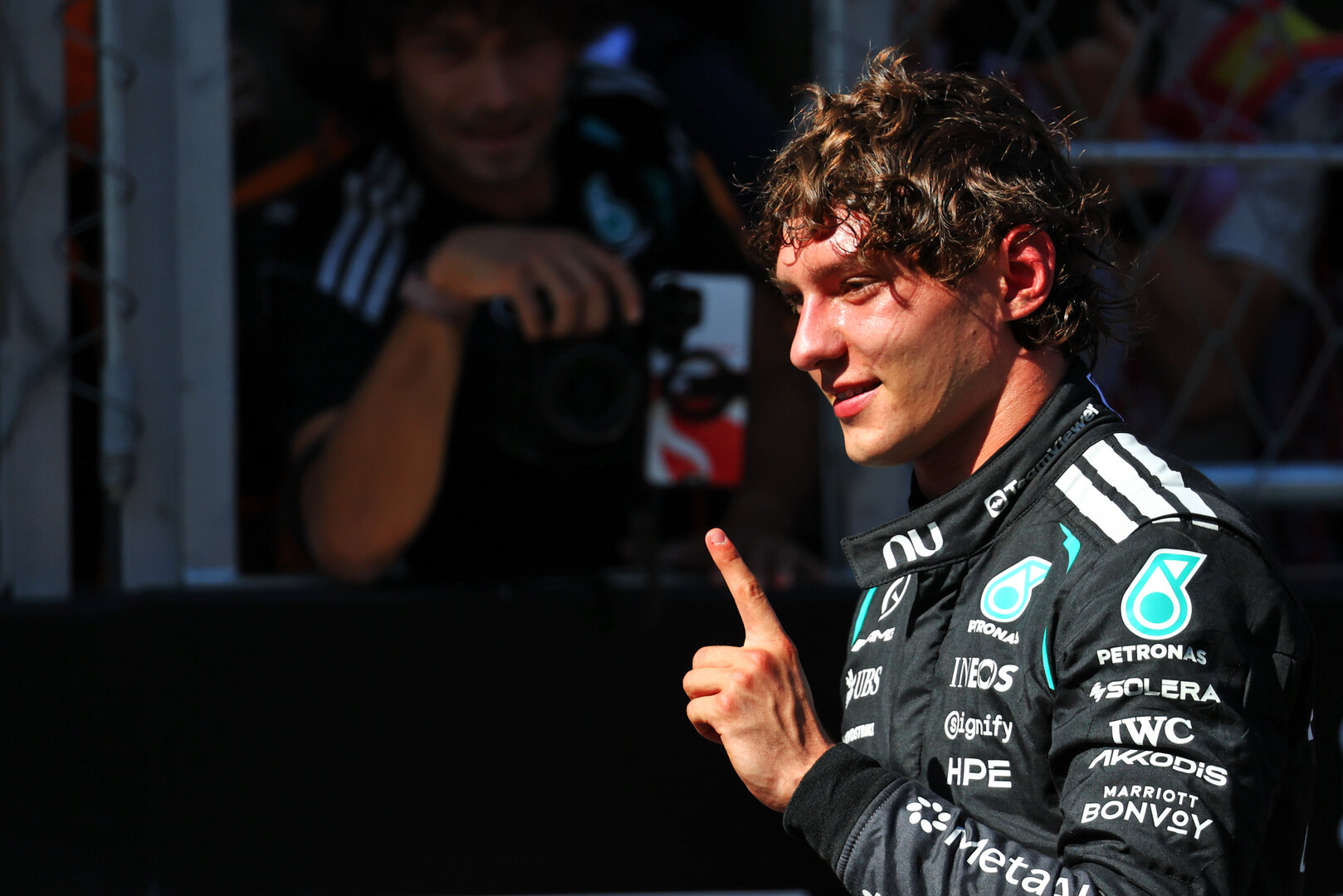 GP SPAGNA, Gara winner Andrea Kimi Antonelli (ITA) Mercedes AMG Formula One Team celebrates in parc ferme.
13.09.2026. Formula 1 World Championship, Rd 14, Spanish Grand Prix, Madrid, Spain, Gara Day.
- www.xpbimages.com, EMail: requests@xpbimages.com © Copyright: Bearne / XPB Images