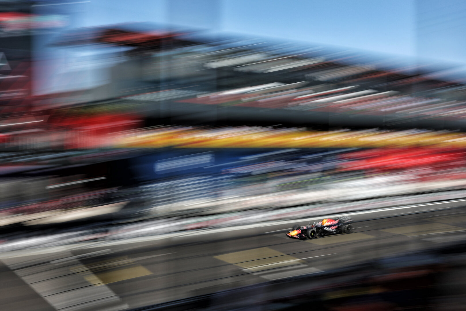 GP SPAGNA, Max Verstappen (NLD) Red Bull Racing RB22.
13.09.2026. Formula 1 World Championship, Rd 14, Spanish Grand Prix, Madrid, Spain, Gara Day.
- www.xpbimages.com, EMail: requests@xpbimages.com © Copyright: Moy / XPB Images