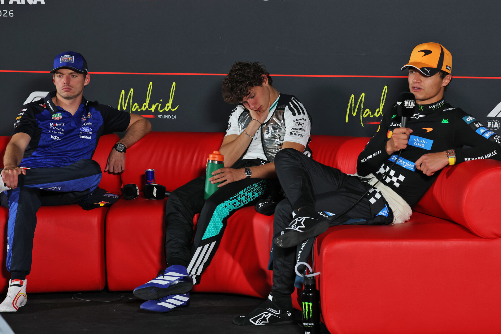 GP SPAGNA, (L to R): Max Verstappen (NLD) Red Bull Racing; Andrea Kimi Antonelli (ITA) Mercedes AMG Formula One Team; e Lando Norris (GBR) McLaren F1 Team, in the post race FIA Press Conference.
13.09.2026. Formula 1 World Championship, Rd 14, Spanish Grand Prix, Madrid, Spain, Gara Day.
- www.xpbimages.com, EMail: requests@xpbimages.com © Copyright: Batchelor / XPB Images