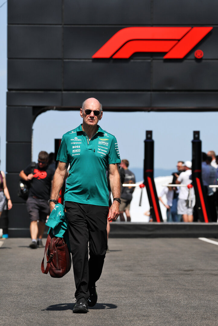 GP UNGHERIA, Adrian Newey (GBR) Aston Martin F1 Team, Team Principal.
26.07.2026. Formula 1 World Championship, Rd 11, Hungarian Grand Prix, Budapest, Hungary, Gara Day.
- www.xpbimages.com, EMail: requests@xpbimages.com © Copyright: Moy / XPB Images