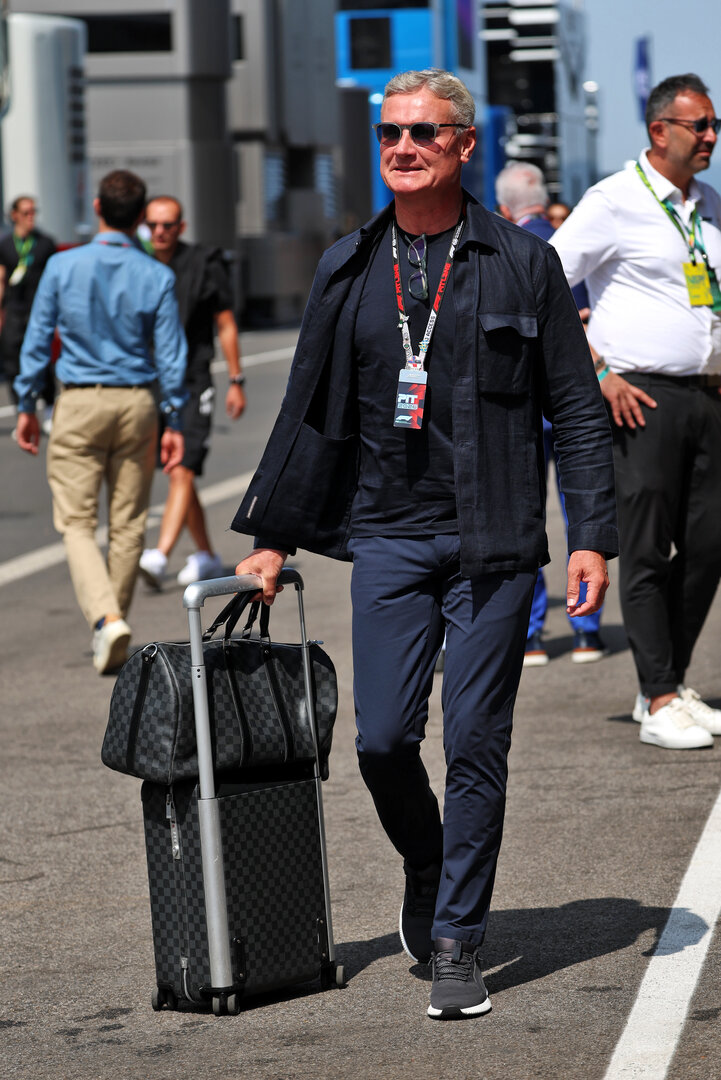GP UNGHERIA, David Coulthard (GBR) Channel 4 F1 Commentator.
26.07.2026. Formula 1 World Championship, Rd 11, Hungarian Grand Prix, Budapest, Hungary, Gara Day.
 - www.xpbimages.com, EMail: requests@xpbimages.com © Copyright: Rew / XPB Images