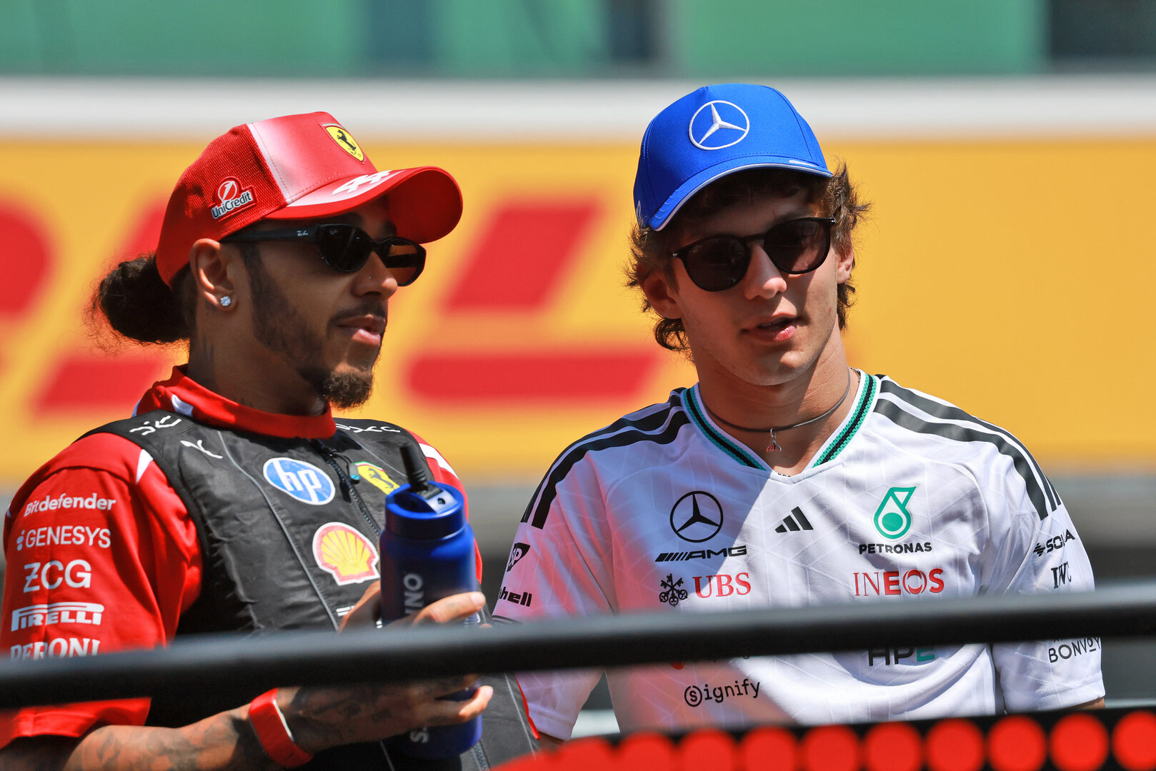 GP UNGHERIA, (L to R): Lewis Hamilton (GBR) Ferrari with Andrea Kimi Antonelli (ITA) Mercedes AMG Formula One Team on the drivers' parade.
26.07.2026. Formula 1 World Championship, Rd 11, Hungarian Grand Prix, Budapest, Hungary, Gara Day.
- www.xpbimages.com, EMail: requests@xpbimages.com © Copyright: Charniaux / XPB Images