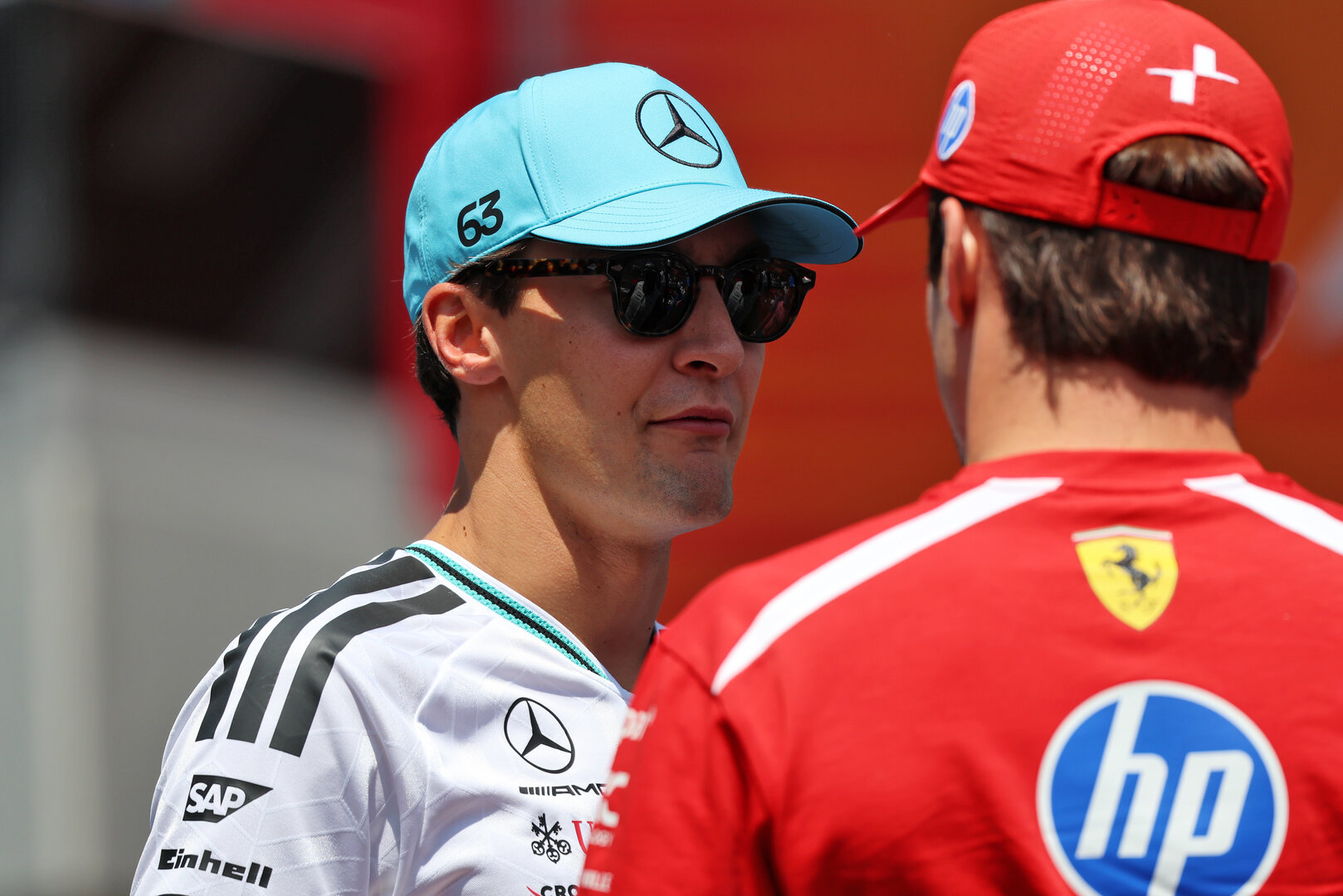GP UNGHERIA, (L to R): George Russell (GBR) Mercedes AMG Formula One Team e Charles Leclerc (MON) Ferrari on the drivers' parade.
26.07.2026. Formula 1 World Championship, Rd 11, Hungarian Grand Prix, Budapest, Hungary, Gara Day.
 - www.xpbimages.com, EMail: requests@xpbimages.com © Copyright: Rew / XPB Images