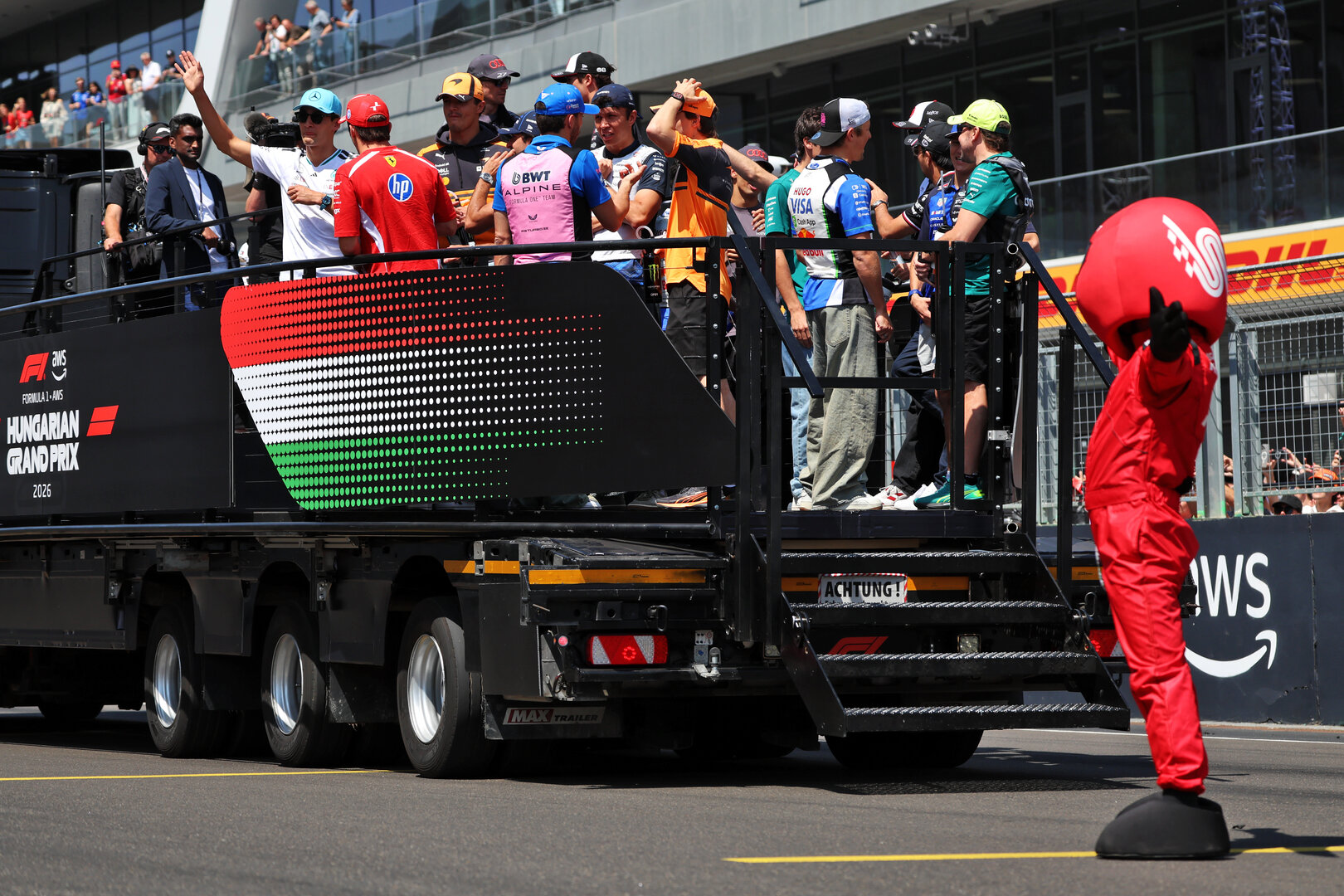 GP UNGHERIA, Drivers' Parade.
26.07.2026. Formula 1 World Championship, Rd 11, Hungarian Grand Prix, Budapest, Hungary, Gara Day.
 - www.xpbimages.com, EMail: requests@xpbimages.com © Copyright: Rew / XPB Images
