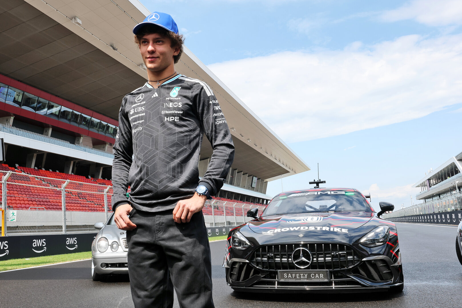 GP UNGHERIA, Andrea Kimi Antonelli (ITA) Mercedes AMG Formula One Team celebrates 30 years of the Mercedes FIA Safety Car.
23.07.2026. Formula 1 World Championship, Rd 11, Hungarian Grand Prix, Budapest, Hungary, Preparation Day.
- www.xpbimages.com, EMail: requests@xpbimages.com © Copyright: Moy / XPB Images