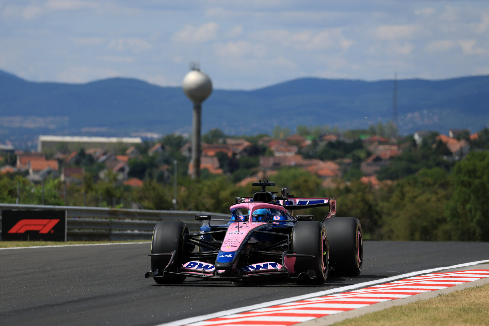 GP UNGHERIA, Pierre Gasly (FRA) Alpine F1 Team A526.
24.07.2026. Formula 1 World Championship, Rd 11, Hungarian Grand Prix, Budapest, Hungary, Practice Day.
- www.xpbimages.com, EMail: requests@xpbimages.com © Copyright: Moy / XPB Images