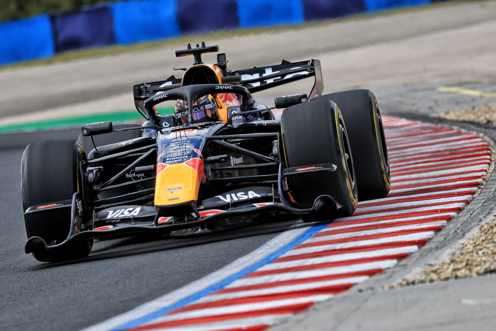 GP UNGHERIA, Max Verstappen (NLD) Red Bull Racing RB22.
24.07.2026. Formula 1 World Championship, Rd 11, Hungarian Grand Prix, Budapest, Hungary, Practice Day.
- www.xpbimages.com, EMail: requests@xpbimages.com © Copyright: Moy / XPB Images