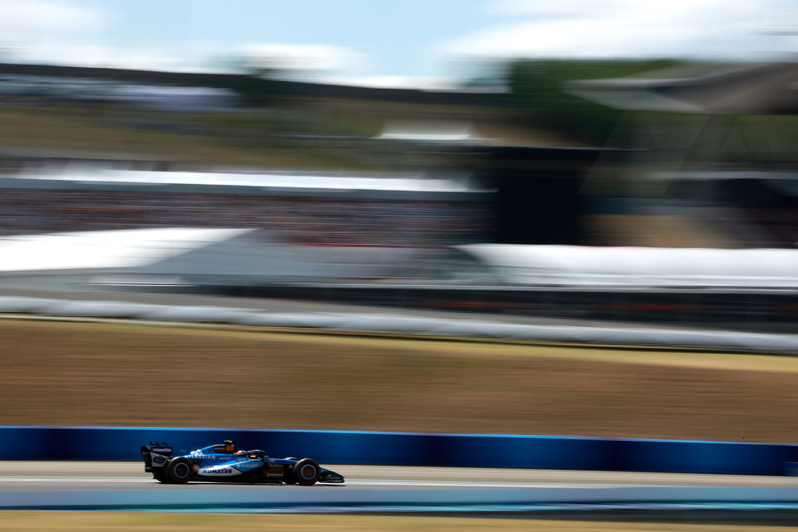 GP UNGHERIA, Carlos Sainz (ESP) Williams F1 Team FW48.
24.07.2026. Formula 1 World Championship, Rd 11, Hungarian Grand Prix, Budapest, Hungary, Practice Day.
- www.xpbimages.com, EMail: requests@xpbimages.com © Copyright: Charniaux / XPB Images