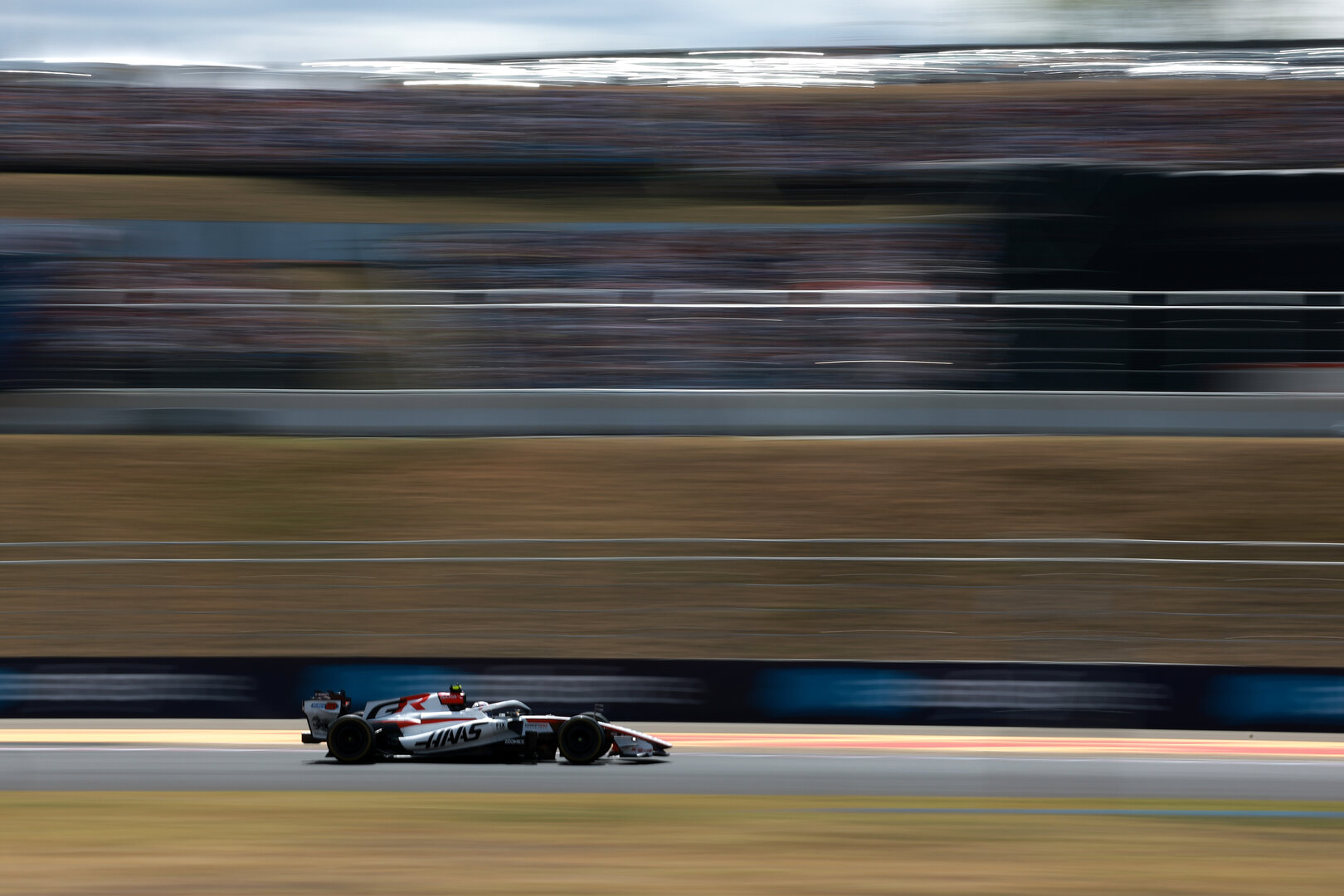 GP UNGHERIA, Ryo Hirakawa (JPN) Haas F1 Team VF-26 Reserve Driver.
24.07.2026. Formula 1 World Championship, Rd 11, Hungarian Grand Prix, Budapest, Hungary, Practice Day.
- www.xpbimages.com, EMail: requests@xpbimages.com © Copyright: Charniaux / XPB Images