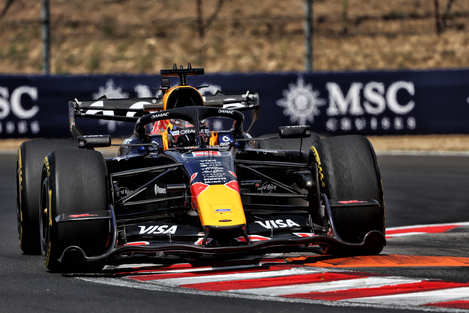 GP UNGHERIA, Max Verstappen (NLD) Red Bull Racing RB22.
24.07.2026. Formula 1 World Championship, Rd 11, Hungarian Grand Prix, Budapest, Hungary, Practice Day.
- www.xpbimages.com, EMail: requests@xpbimages.com © Copyright: Rew / XPB Images