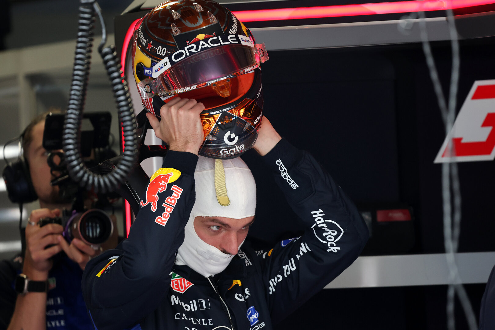 GP UNGHERIA, Max Verstappen (NLD) Red Bull Racing.
24.07.2026. Formula 1 World Championship, Rd 11, Hungarian Grand Prix, Budapest, Hungary, Practice Day.
- www.xpbimages.com, EMail: requests@xpbimages.com © Copyright: Batchelor / XPB Images