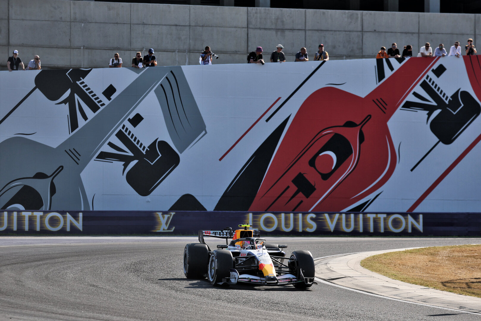 GP UNGHERIA, Liam Lawson (NZL) Racing Bulls Formula One Team VCARB 03.
24.07.2026. Formula 1 World Championship, Rd 11, Hungarian Grand Prix, Budapest, Hungary, Practice Day.
- www.xpbimages.com, EMail: requests@xpbimages.com © Copyright: Moy / XPB Images