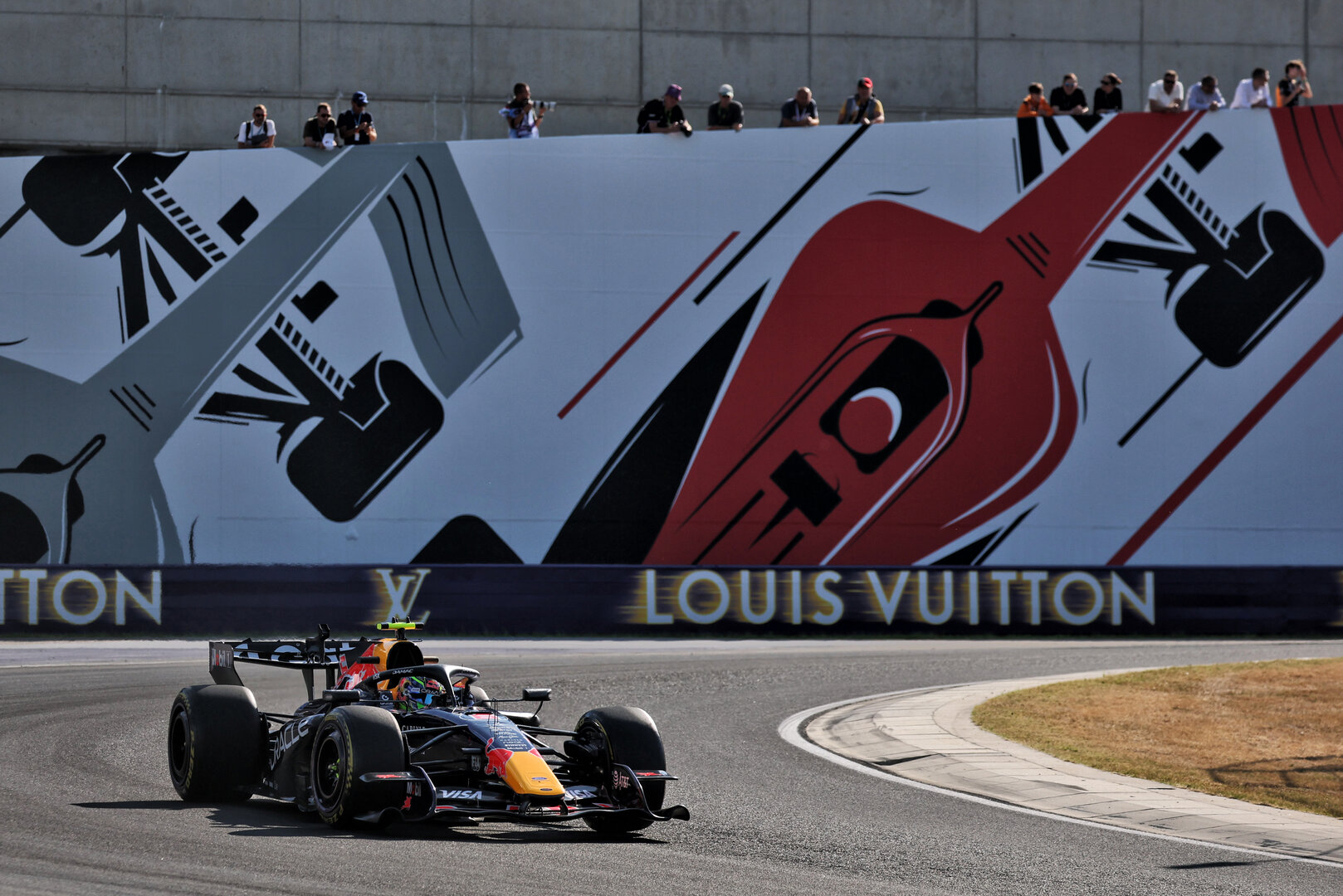 GP UNGHERIA, Isack Hadjar (FRA) Red Bull Racing RB22.
24.07.2026. Formula 1 World Championship, Rd 11, Hungarian Grand Prix, Budapest, Hungary, Practice Day.
- www.xpbimages.com, EMail: requests@xpbimages.com © Copyright: Moy / XPB Images