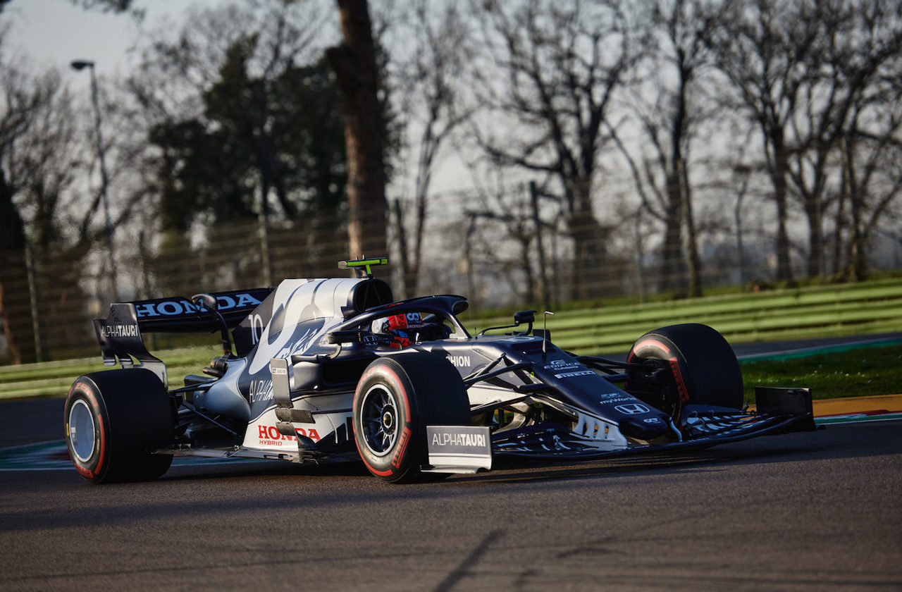 AlphaTauri, filming day ad Imola con la AT02