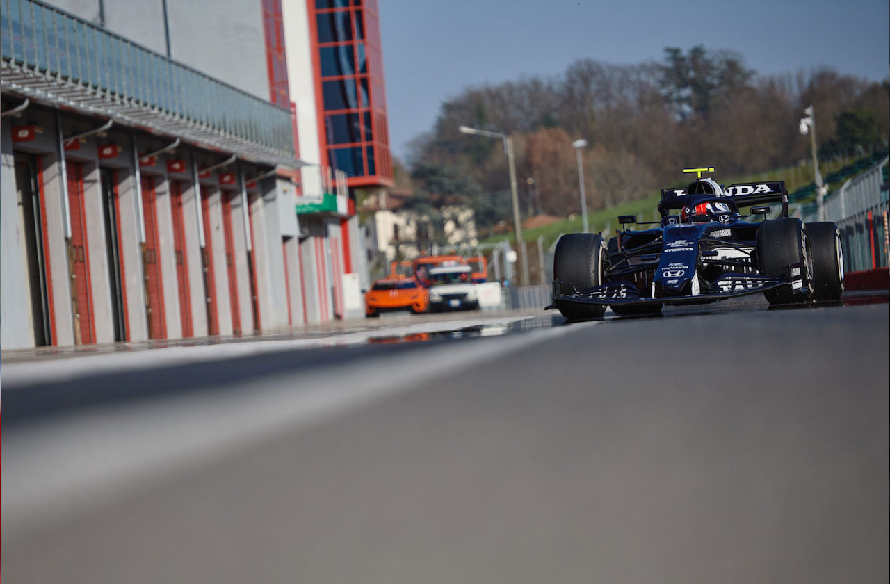 AlphaTauri, filming day ad Imola con la AT02