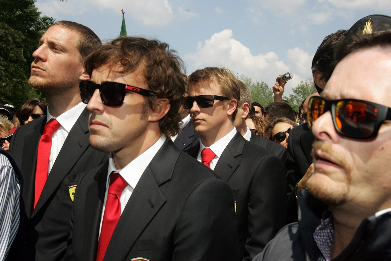Commemoration ceremony at the Tamburello curve atmosphere .Fernando Alonso and Kimi Raikkonen