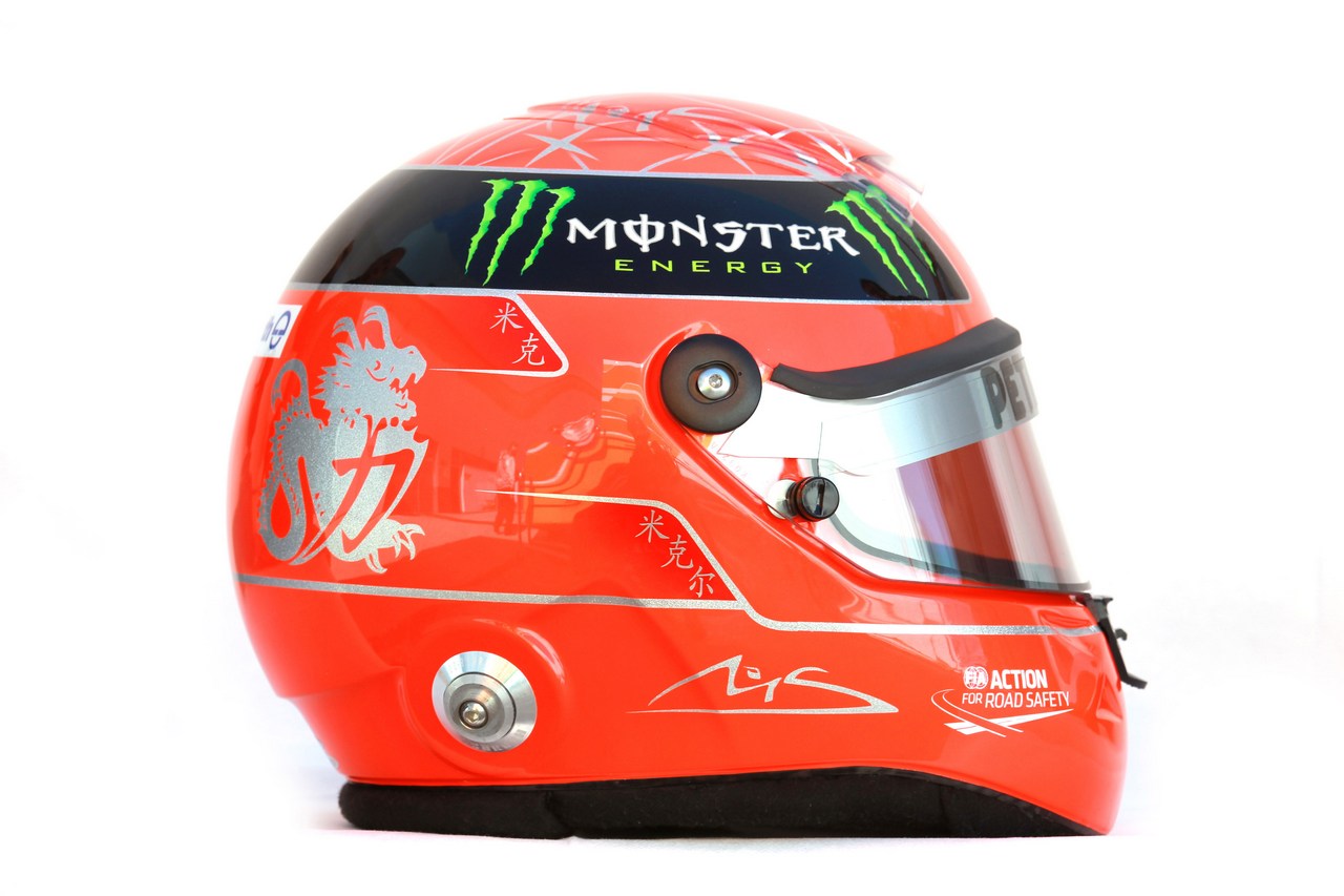 09.02.2012 Jerez, Spain,
Michael Schumacher (GER), Mercedes GP Petronas F1 Team  helmet - Formula 1 Testing, day 1 - Formula 1 World Championship 