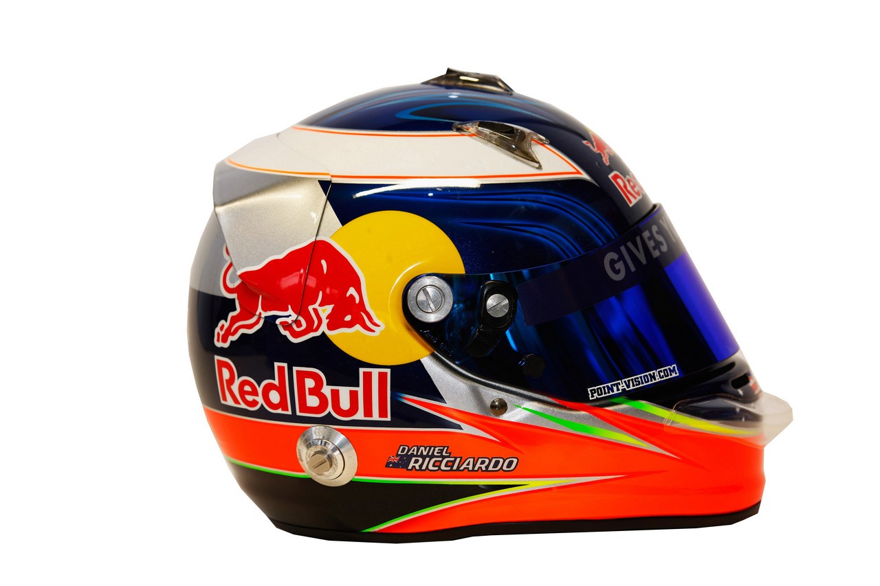 10.02.2012 Jerez, Spain,
Daniel Ricciardo (AUS), Scuderia Toro Rosso helmet - Formula 1 Testing, day 1 - Formula 1 World Championship - www.xpb.cc, EMail: info@xpb.cc - copy of publication required for printed pictures. Every used picture is fee-liable ¬© Copyright: Batchelor / xpb.cc
