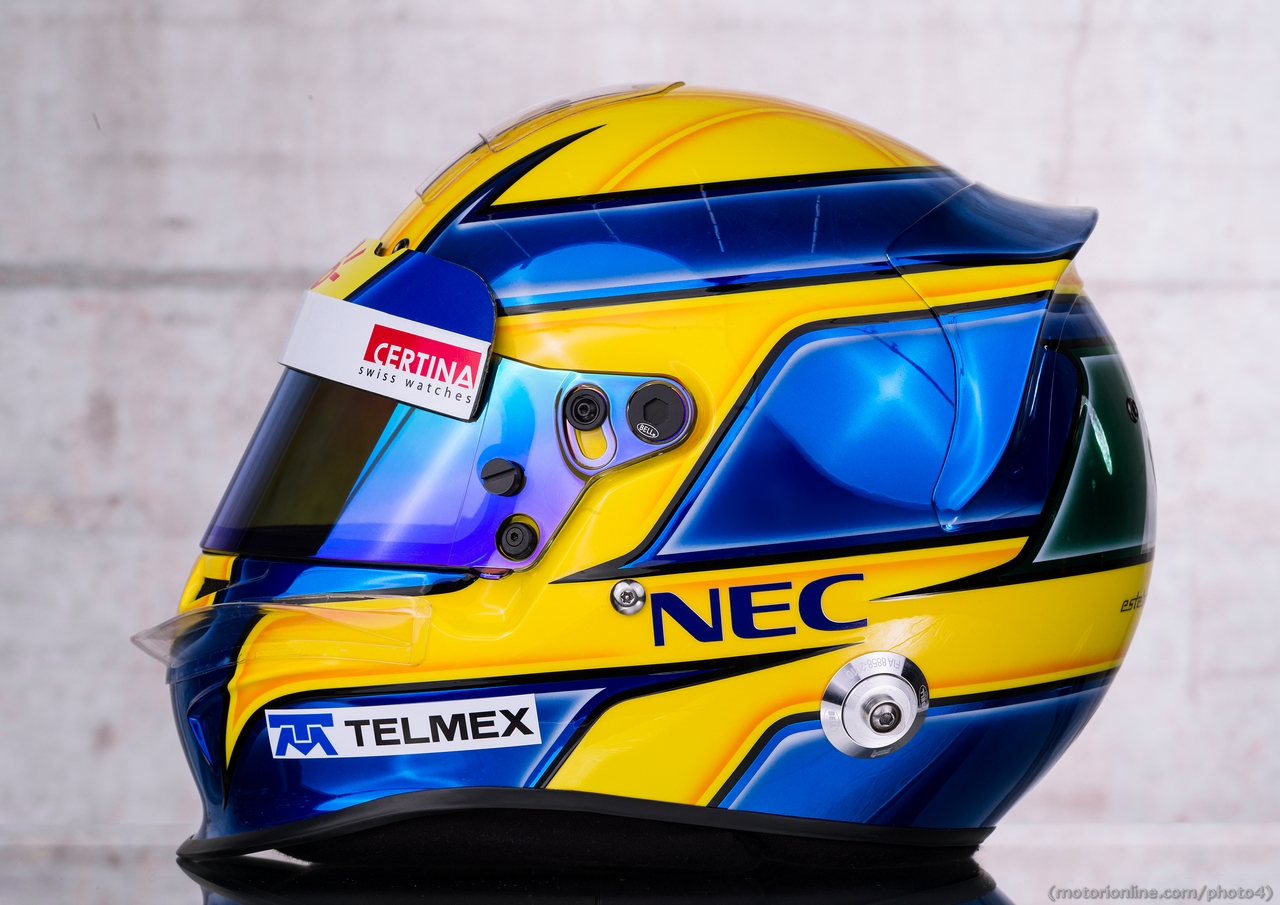 Esteban Gutierrez (MEX) Sauber, Helmet 
