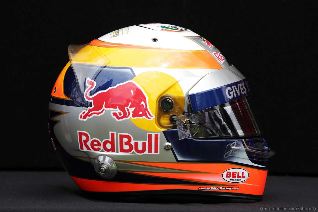 14.03.2013- The helmet of Jean-Eric Vergne (FRA) Scuderia Toro Rosso.
