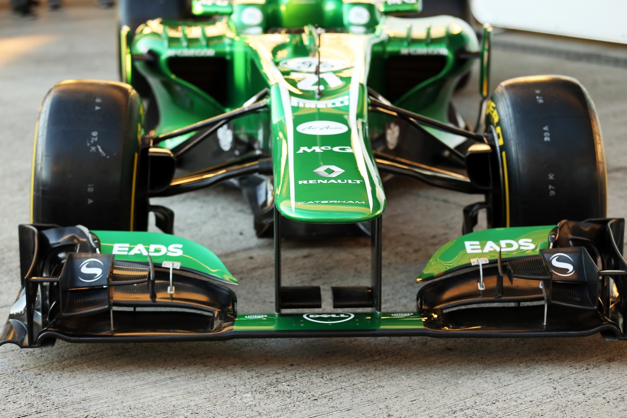 Caterham CT03 front wing.
