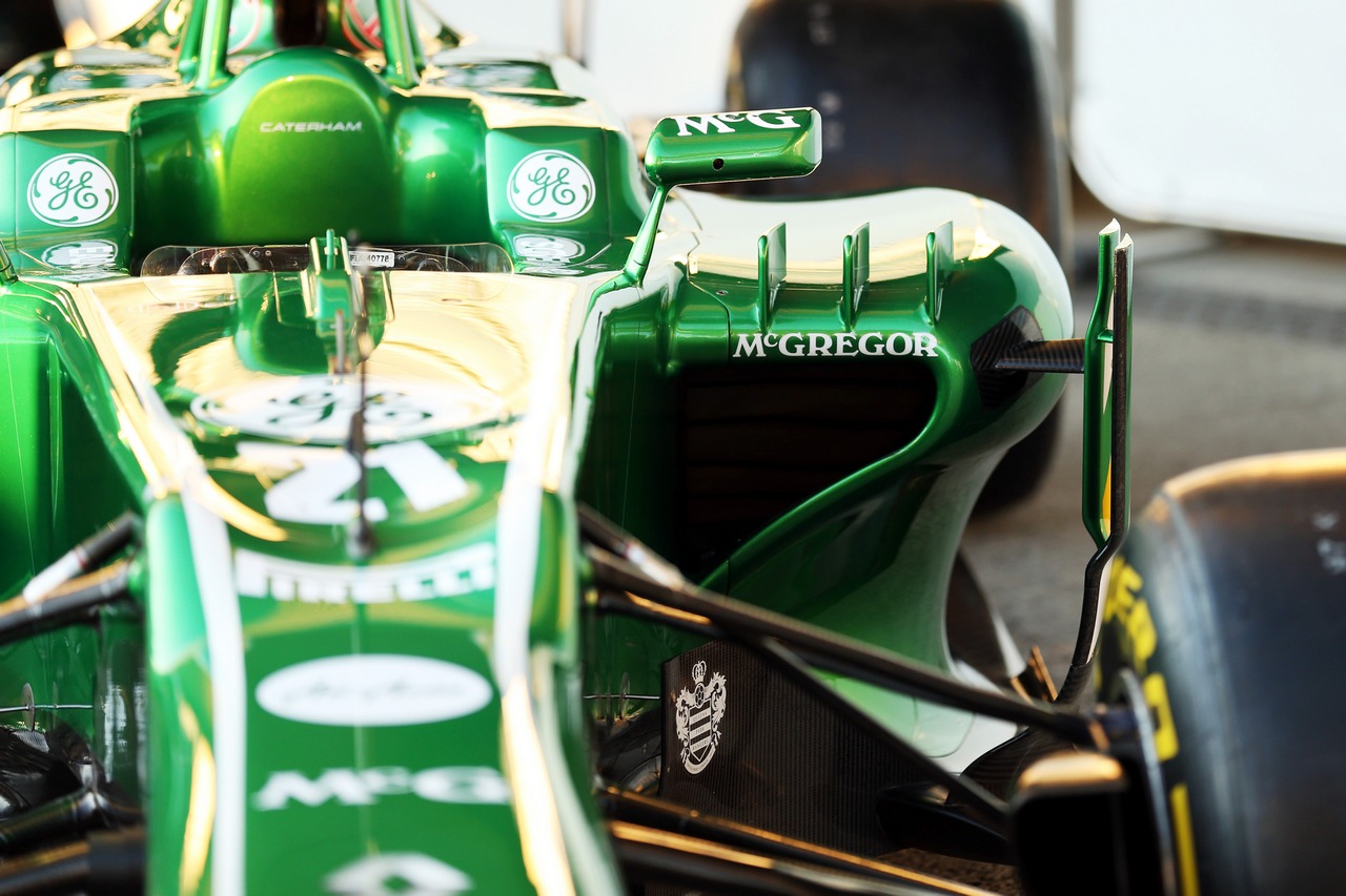 Caterham CT03 sidepod.
