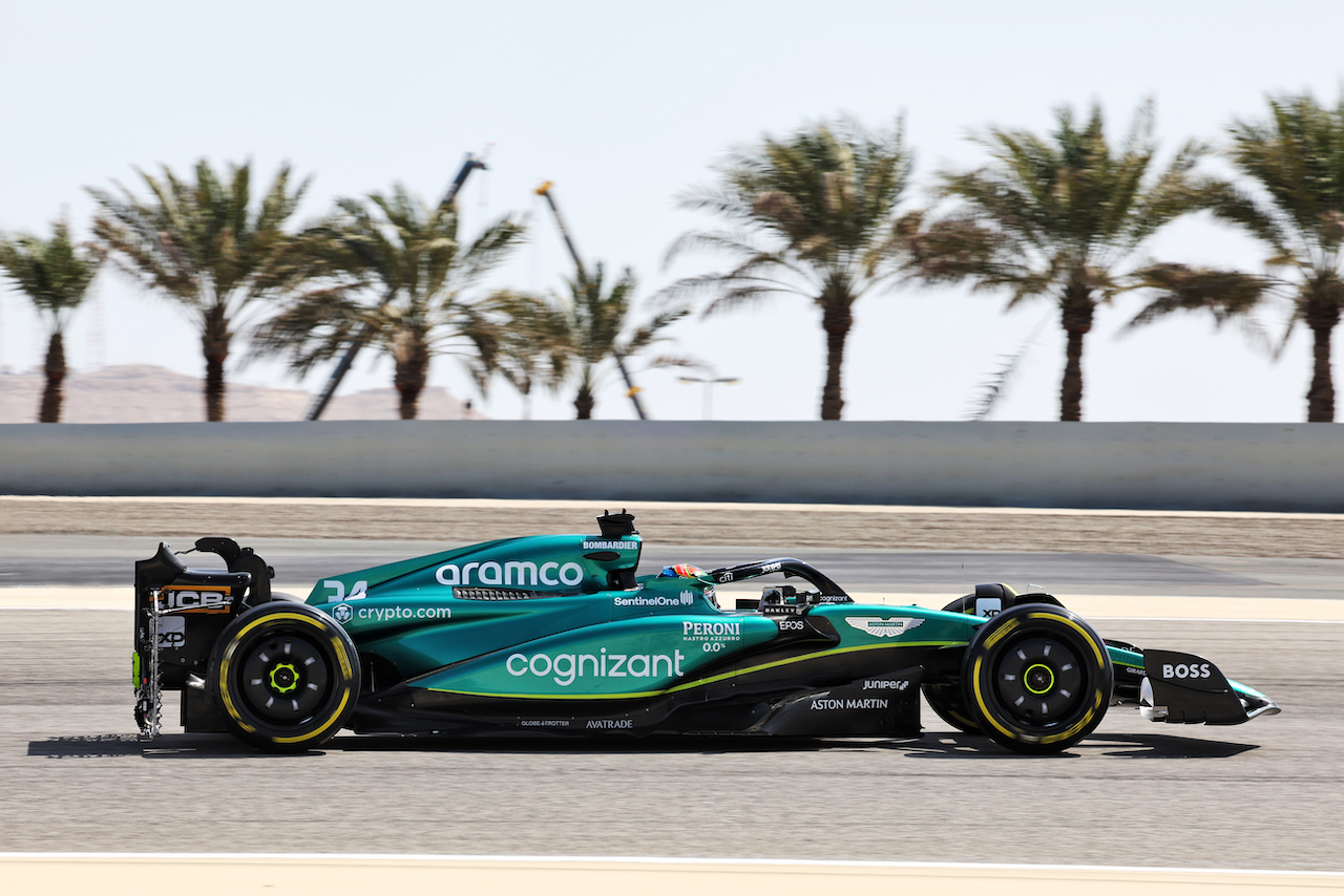 Felipe Drugovich (BRA) Aston Martin F1 Team AMR23, Reserve and Development Programme Driver.
23.02.2023. Formula 1 Testing, Sakhir, Bahrain, Day One.
- www.xpbimages.com, EMail: requests@xpbimages.com © Copyright: Bearne / XPB Images