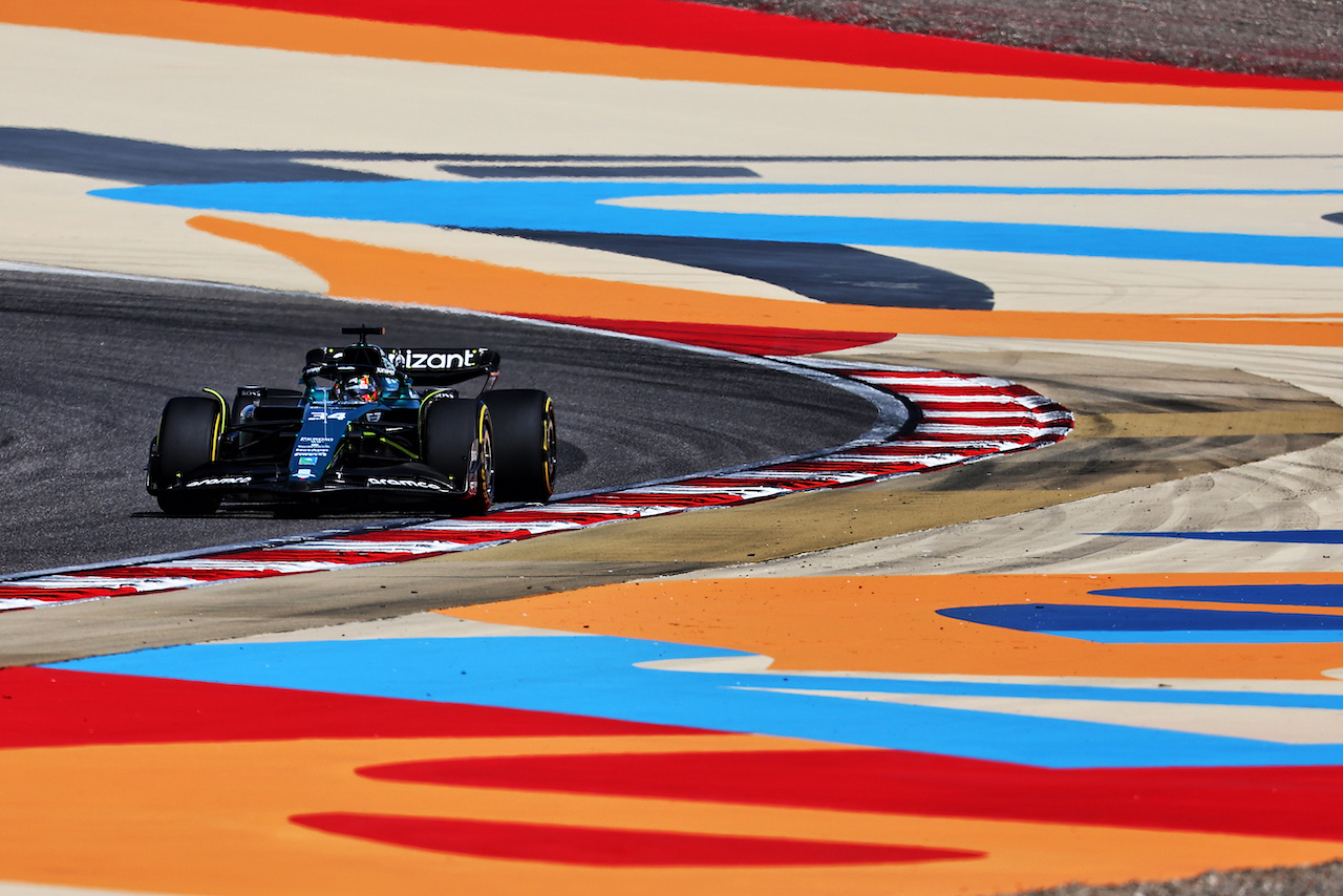 Felipe Drugovich (BRA) Aston Martin F1 Team AMR23, Reserve and Development Programme Driver.
23.02.2023. Formula 1 Testing, Sakhir, Bahrain, Day One.
- www.xpbimages.com, EMail: requests@xpbimages.com © Copyright: Moy / XPB Images