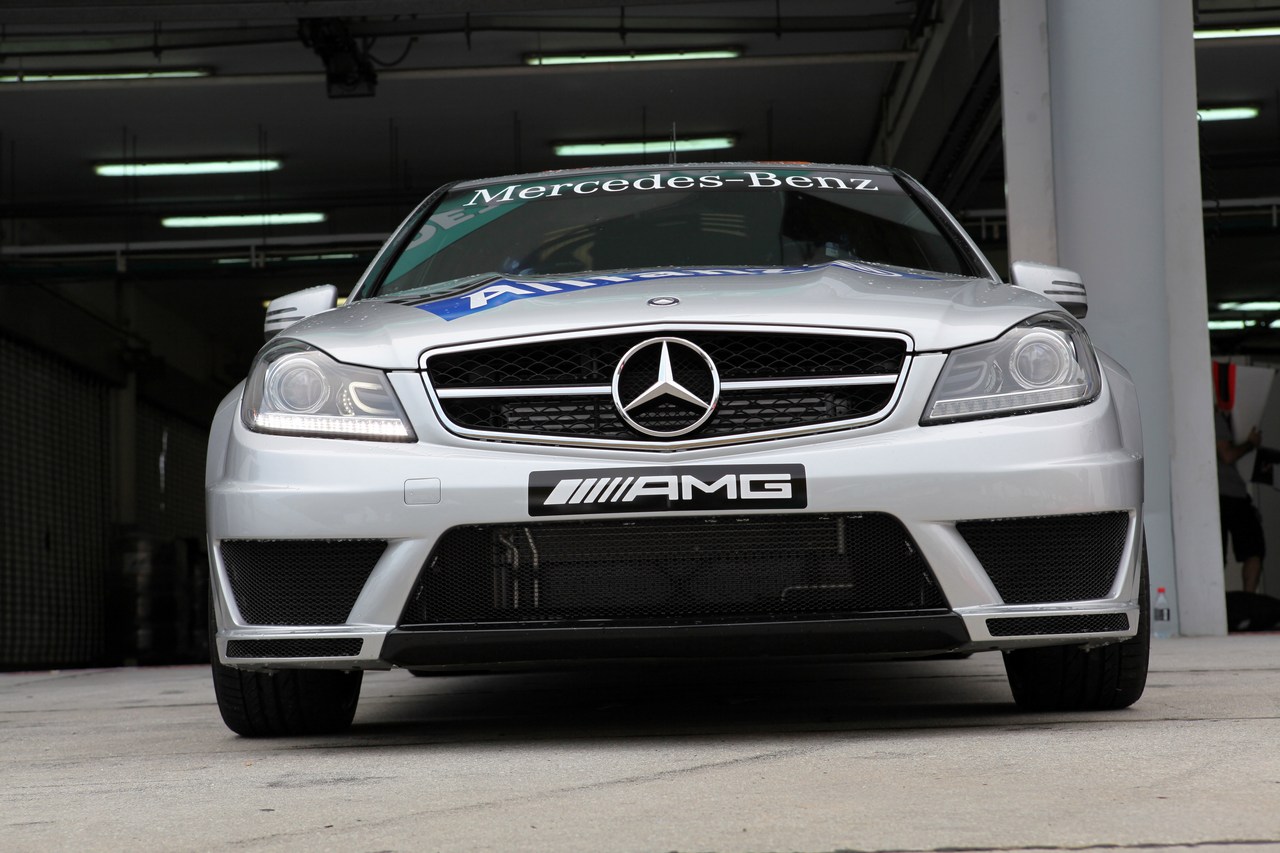 22.03.2012- Safety car 