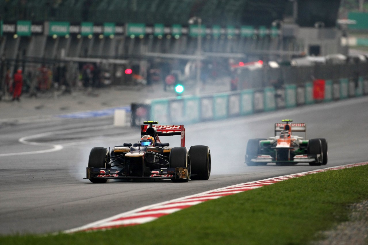 25.03.2012- Race, Jean-Eric Vergne (FRA) Scuderia Toro Rosso STR7 