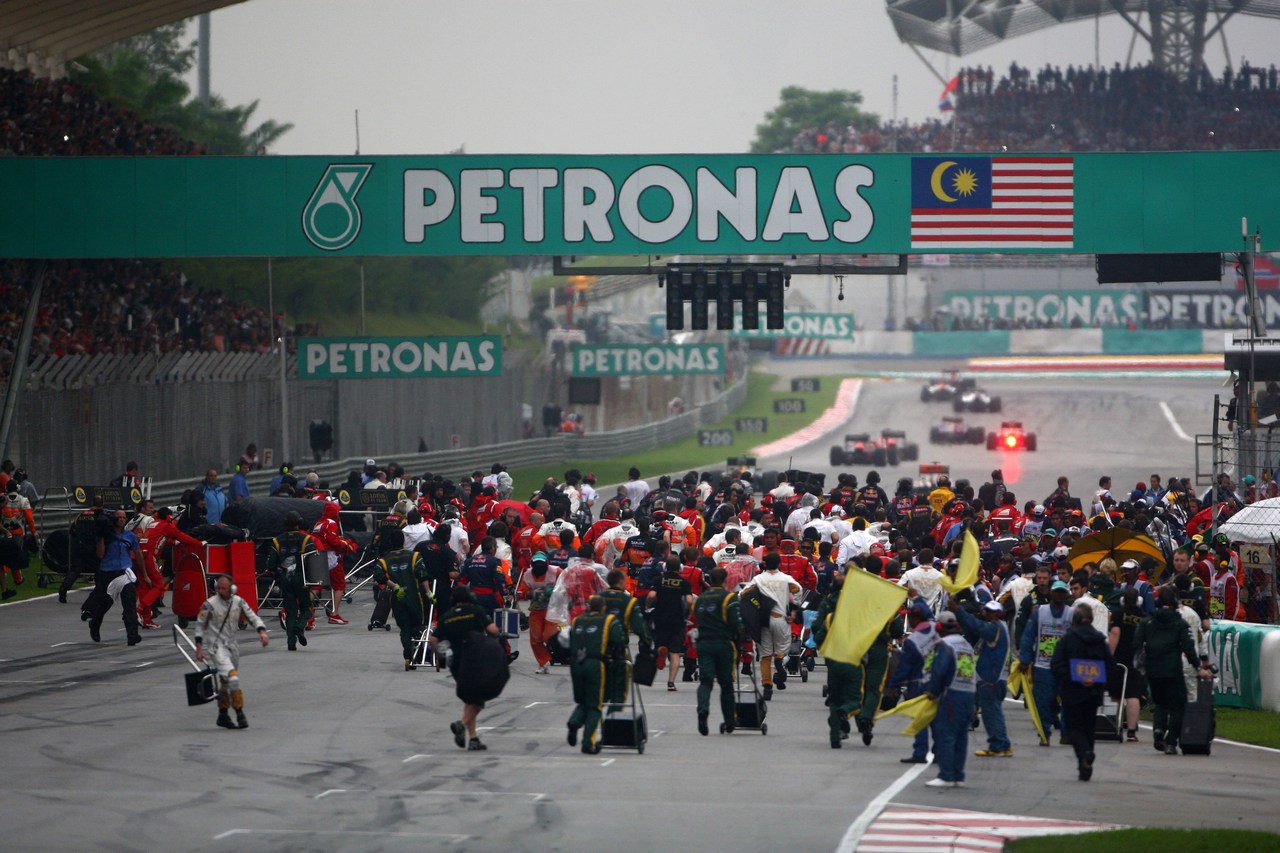 25.03.2012- Race, Grid