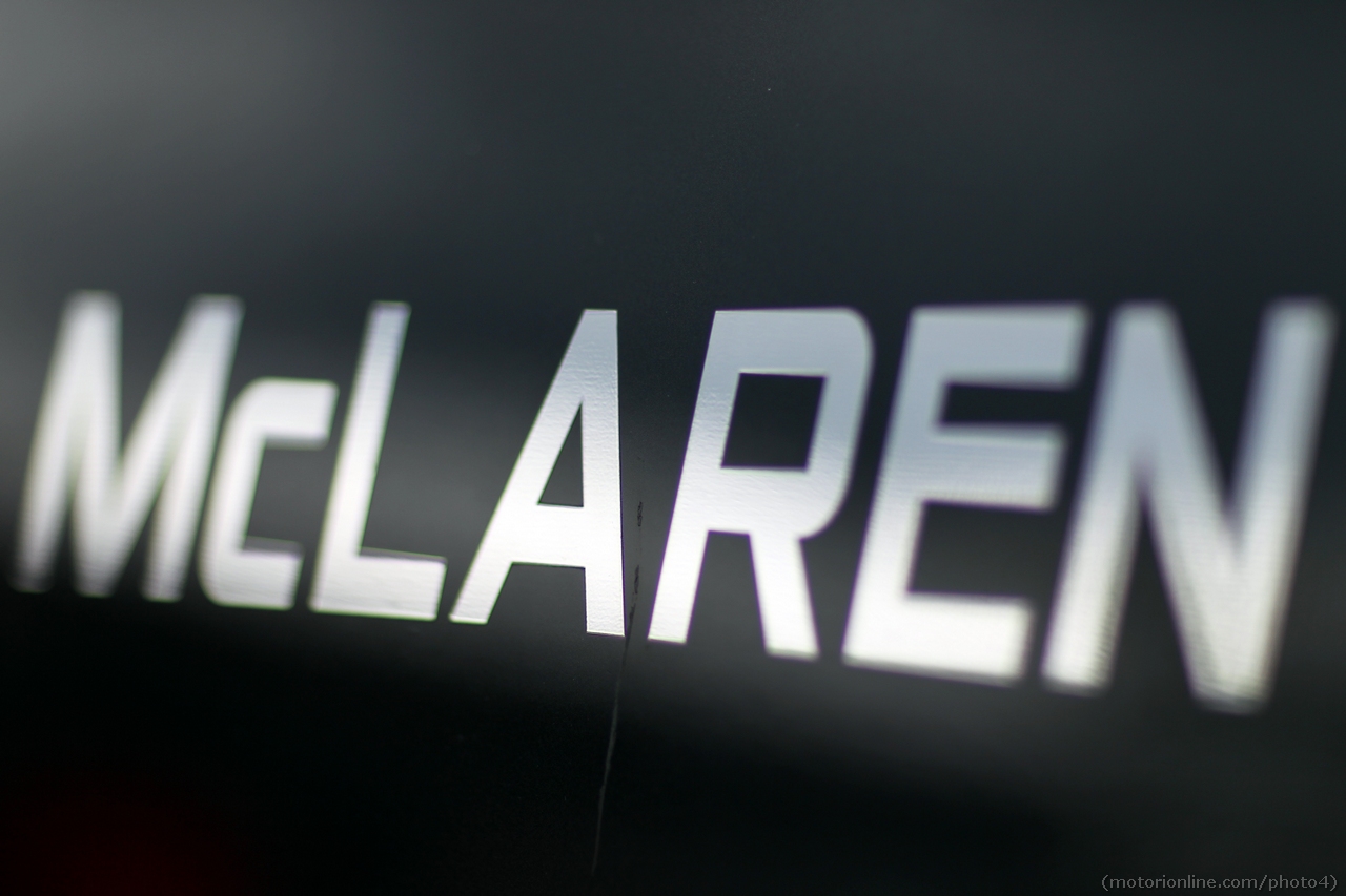 McLaren logo.
01.03.2013. 