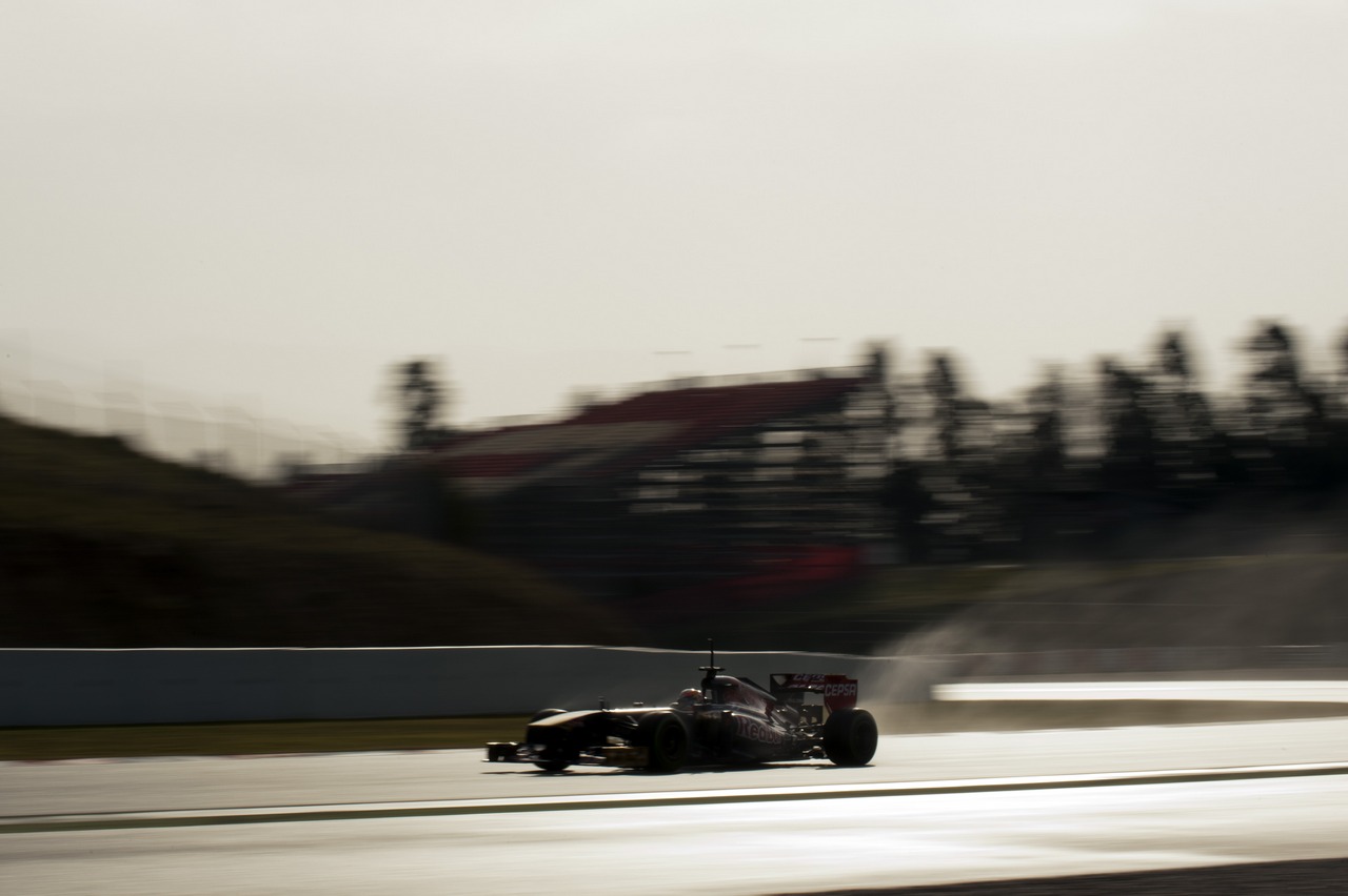 Jean-Eric Vergne (FRA) Scuderia Toro Rosso STR8.
28.02.2013. 