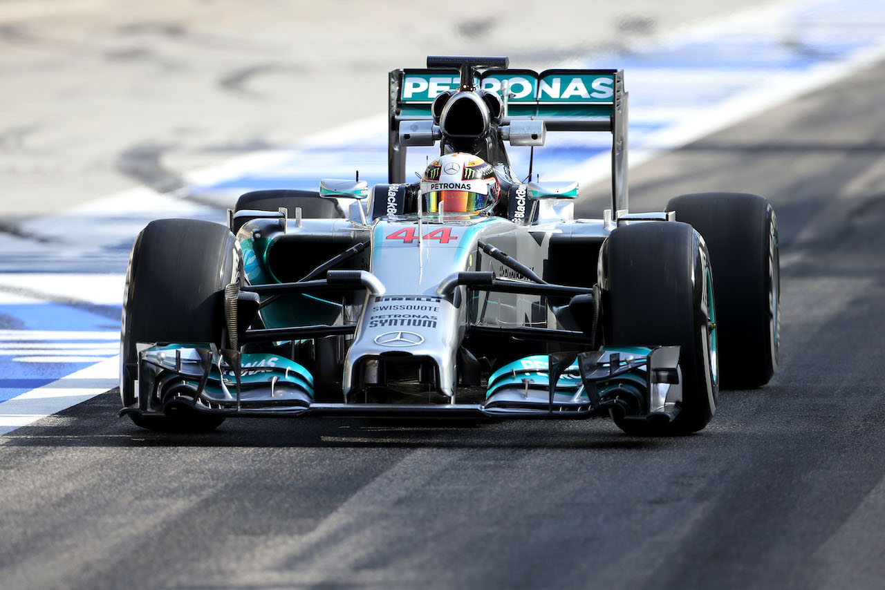 Lewis Hamilton (GBR), Mercedes AMG F1 Team 
09.04.2014. Formula One Testing, Bahrain Test, Day Two, Sakhir, Bahrain.
- www.xpbimages.com, EMail: requests@xpbimages.com - copy of publication required for printed pictures. Every used picture is fee-liable. © Copyright: Charniaux / XPB Images