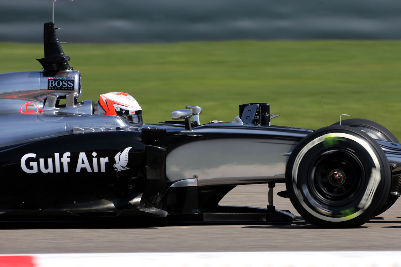 Kevin Magnussen (DEN), McLaren F1 
08.04.2014. Formula One Testing, Bahrain Test, Day One, Sakhir, Bahrain.
- www.xpbimages.com, EMail: requests@xpbimages.com - copy of publication required for printed pictures. Every used picture is fee-liable. © Copyright: Charniaux / XPB Images