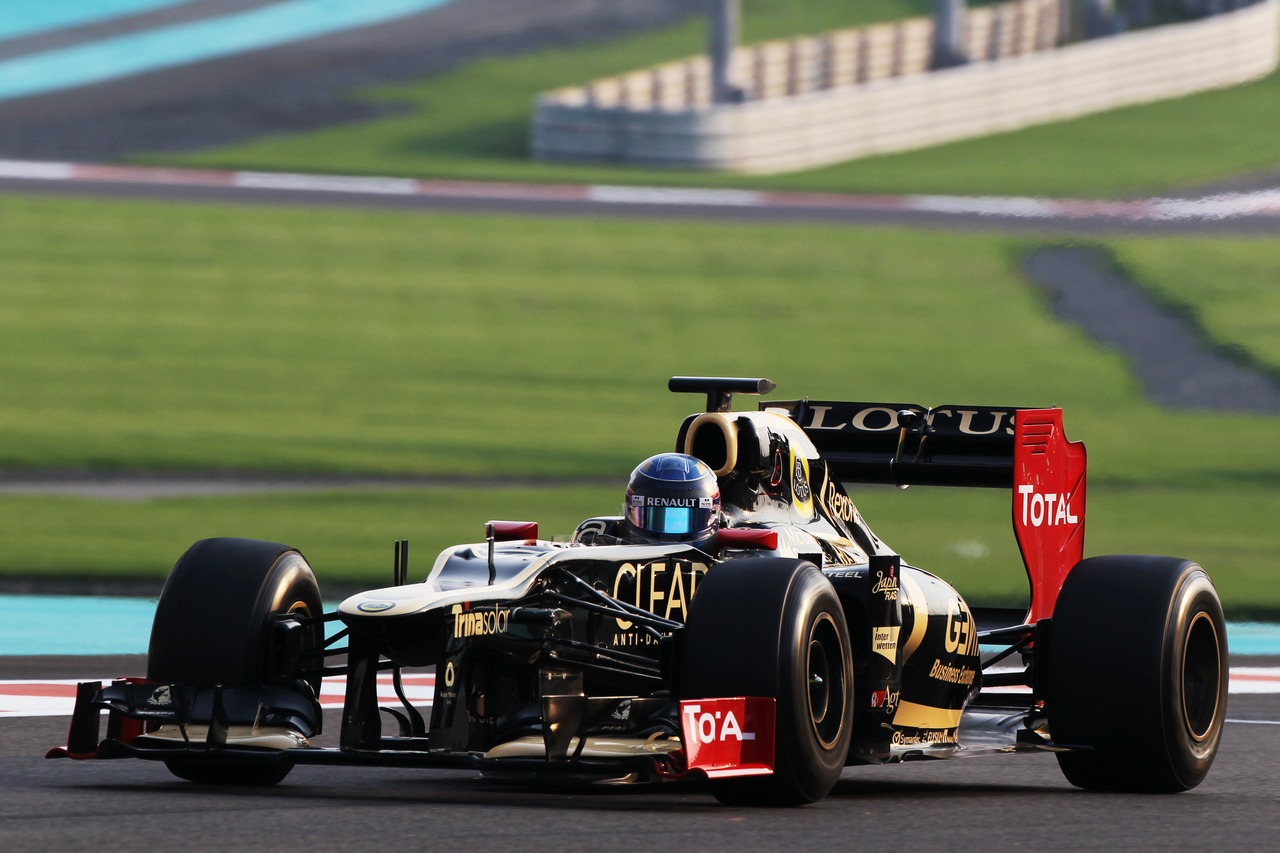 Nicolas Prost (FRA) Lotus F1 E20 Test Driver.
06.11.2012. Formula 1 Young Drivers Test, Day 1, Yas Marina Circuit, Abu Dhabi, UAE.
