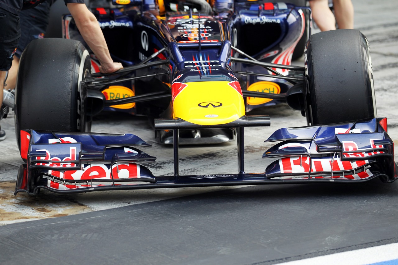Red Bull Racing RB8 front wing.
06.11.2012. Formula 1 Young Drivers Test, Day 1, Yas Marina Circuit, Abu Dhabi, UAE.
