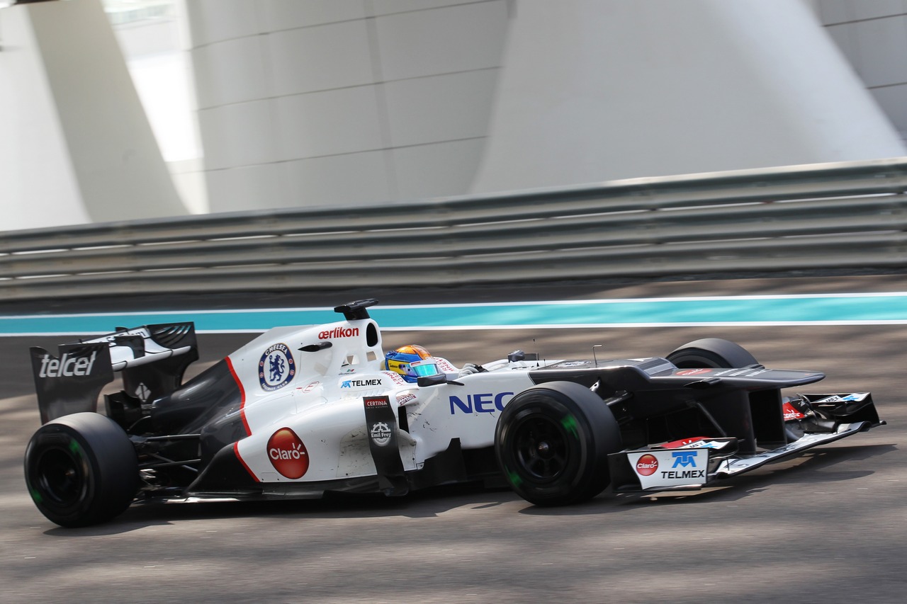 Esteban Gutierrez (MEX) Sauber C31 Third Driver.
08.11.2012. Formula 1 Young Drivers Test, Day 3, Yas Marina Circuit, Abu Dhabi, UAE.
