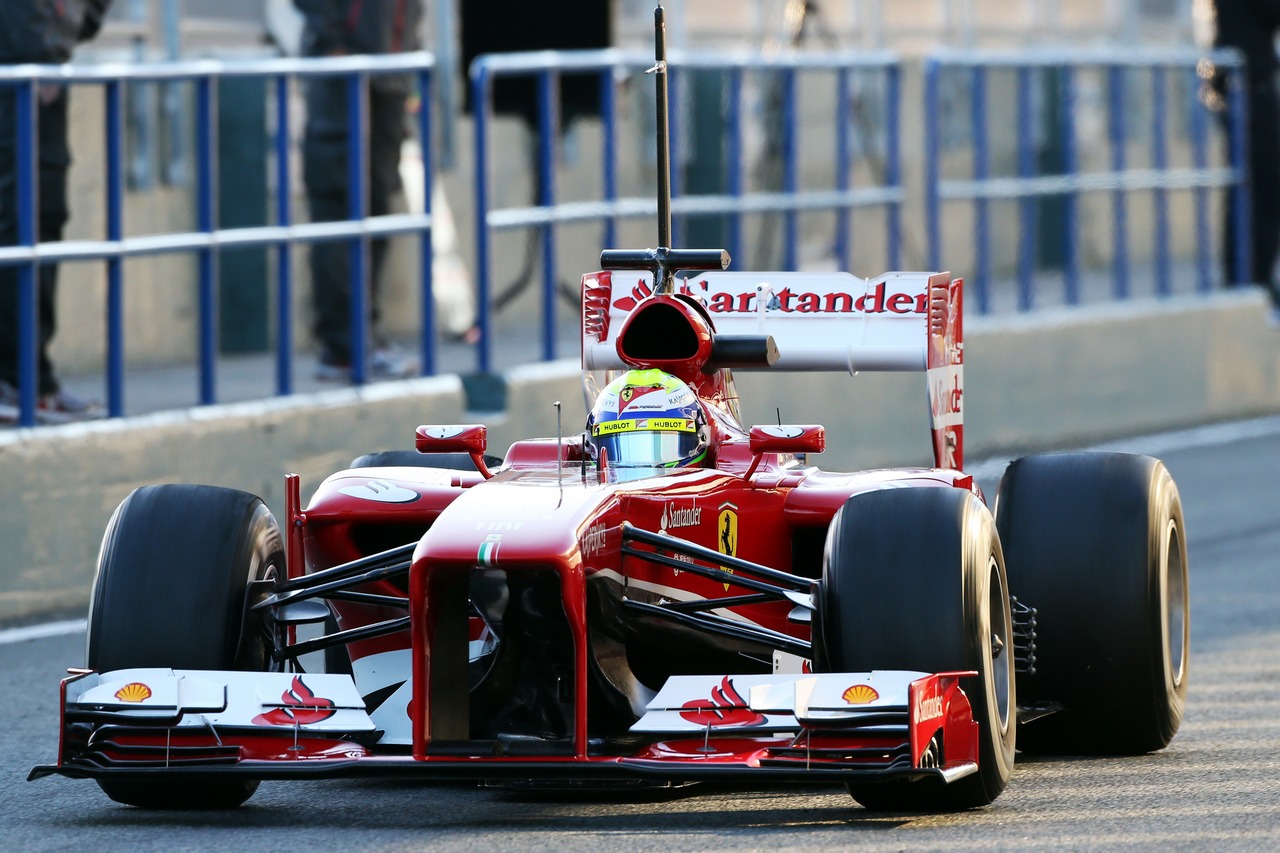 Felipe Massa (BRA) Ferrari F138 running sensor equipment.
07.02.2013. 