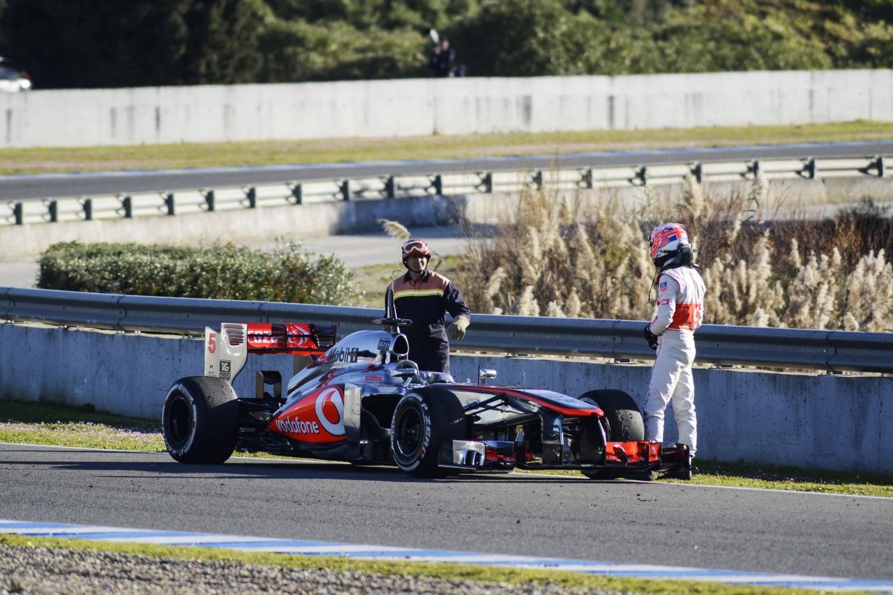 Jenson Button (GBR) McLaren MP4-28 stops on the circuit.
07.02.2013. 