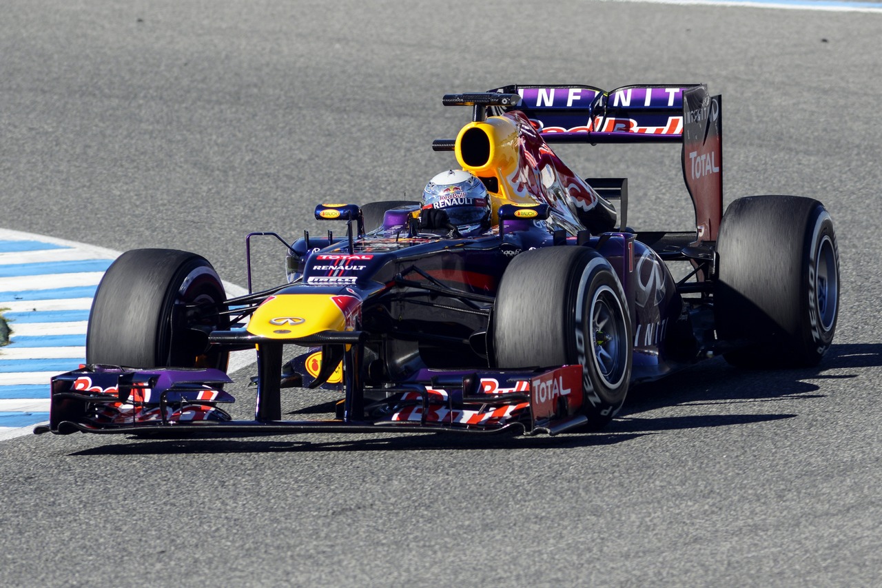 Sebastian Vettel (GER) Red Bull Racing RB9.
07.02.2013. 